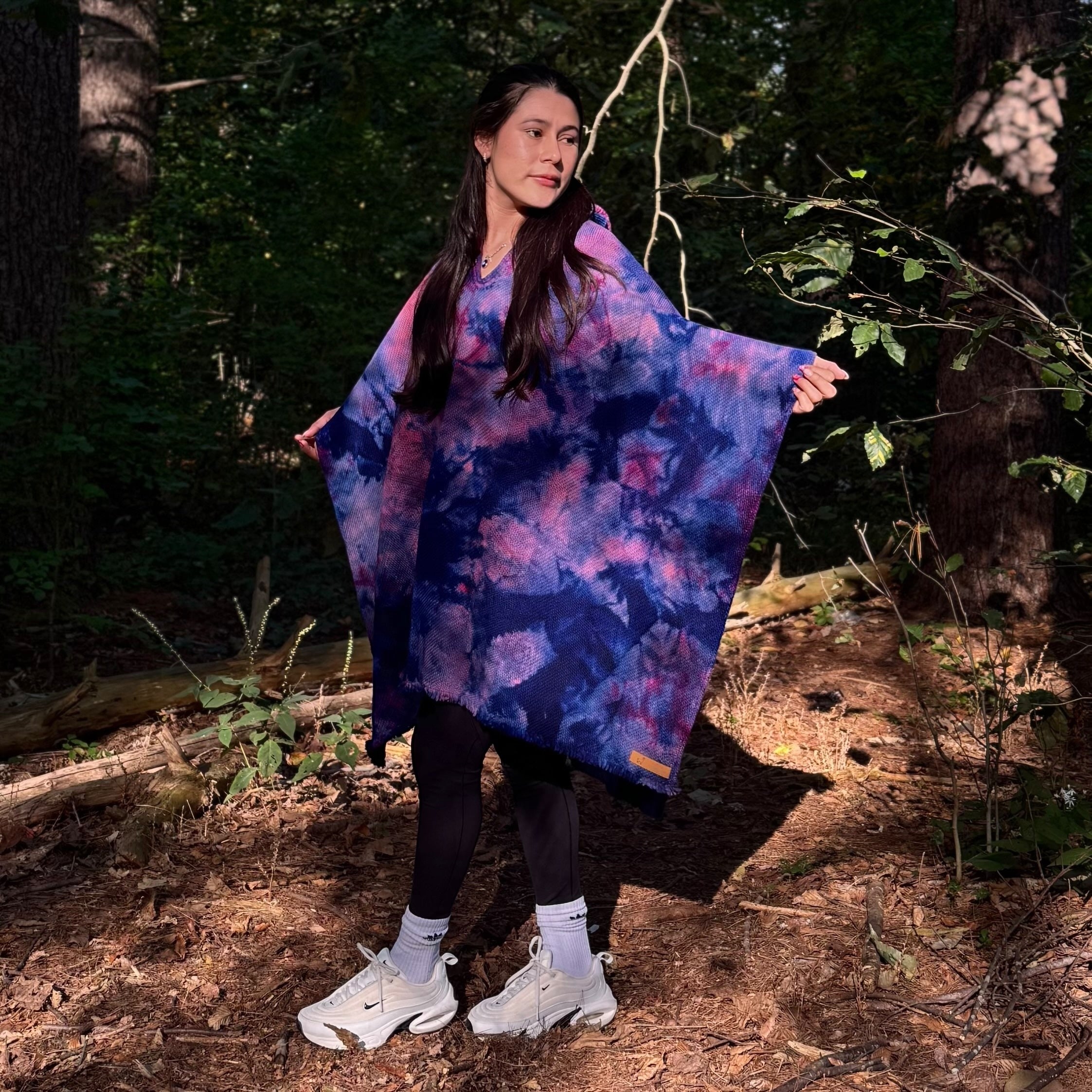 Helleborus Wool Poncho
