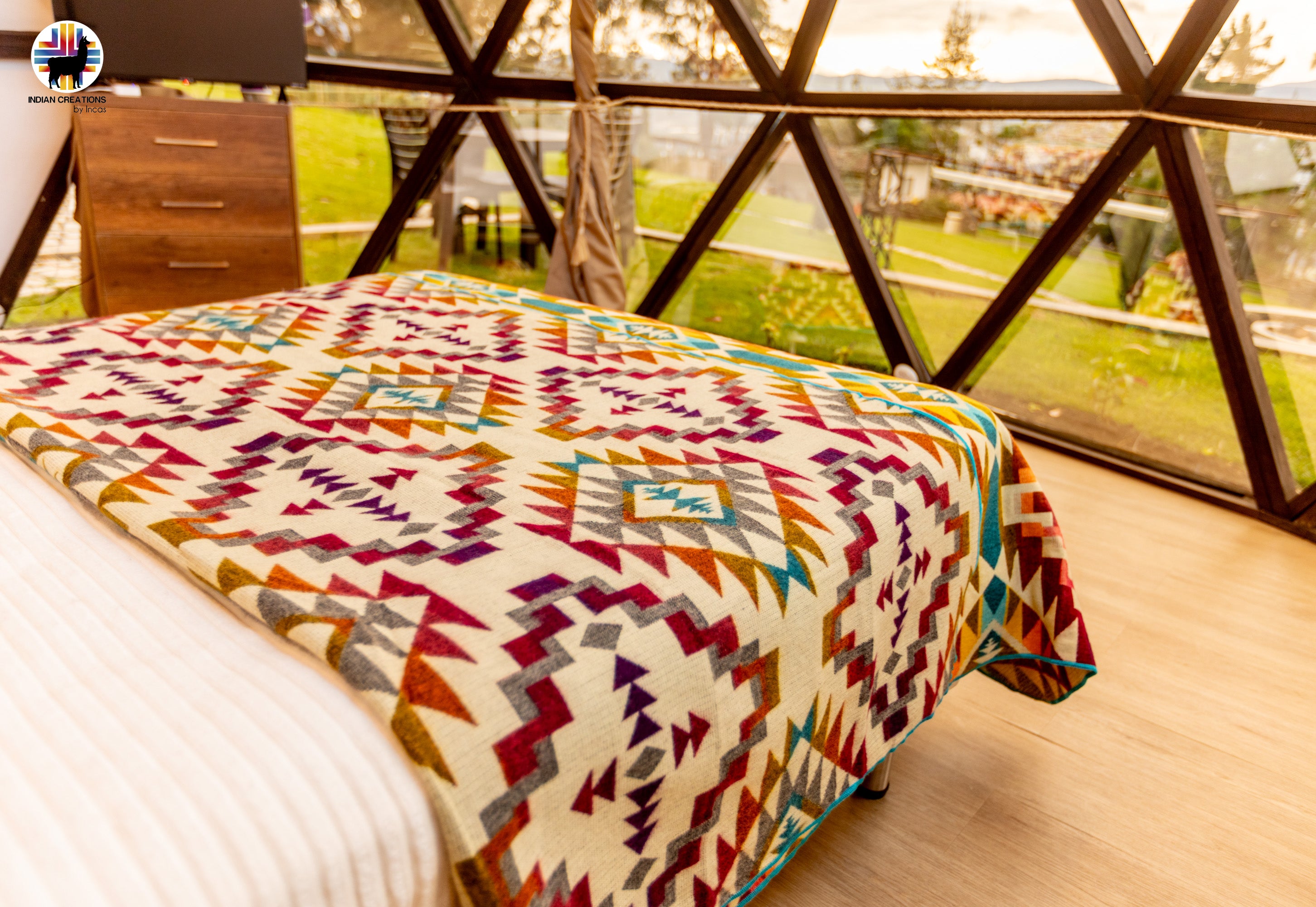 KING SIZE and Heavy-Duty Alpaca Blanket (The Seven Colors).