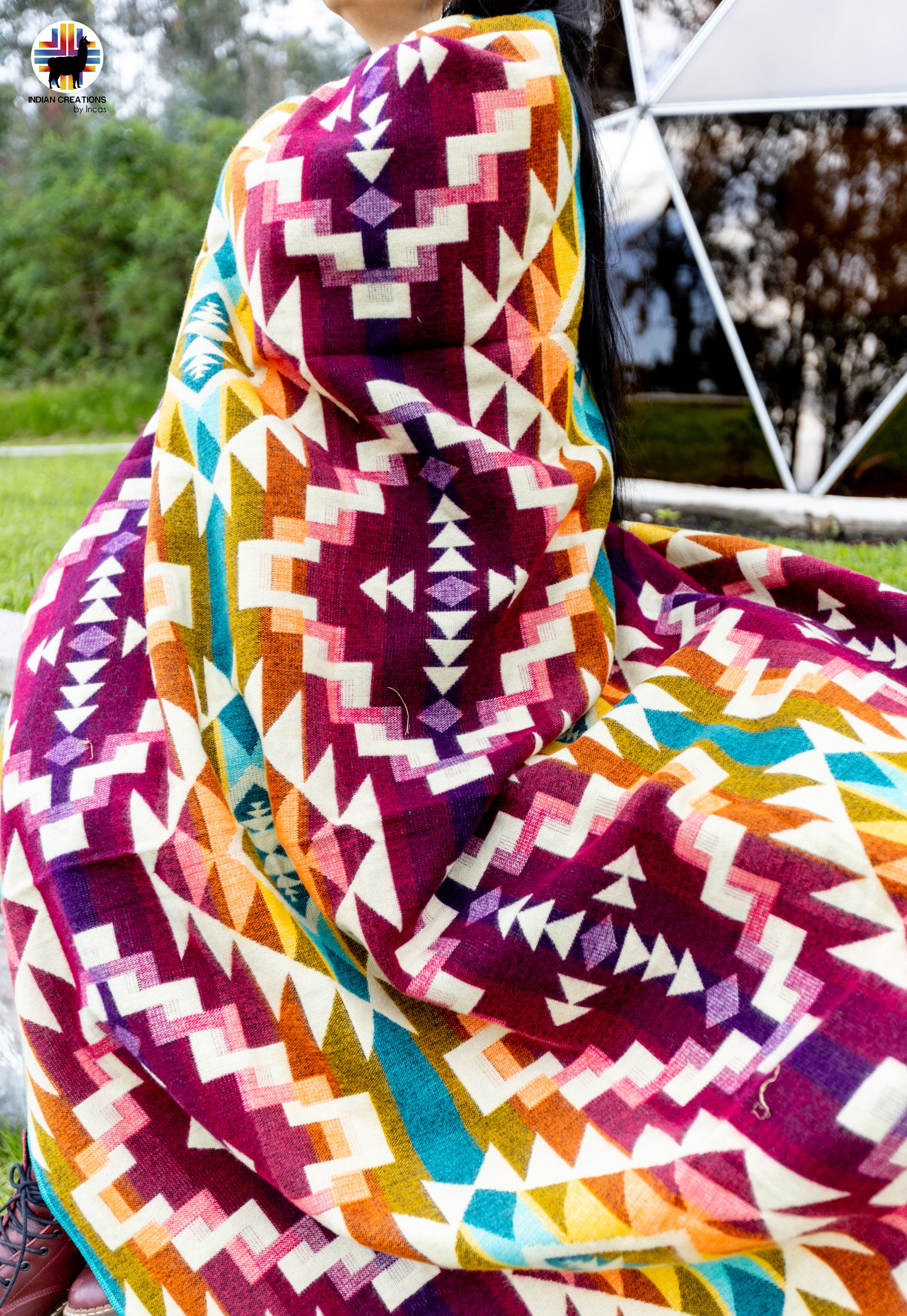KING SIZE and Heavy-Duty Alpaca Blanket (The Seven Colors).