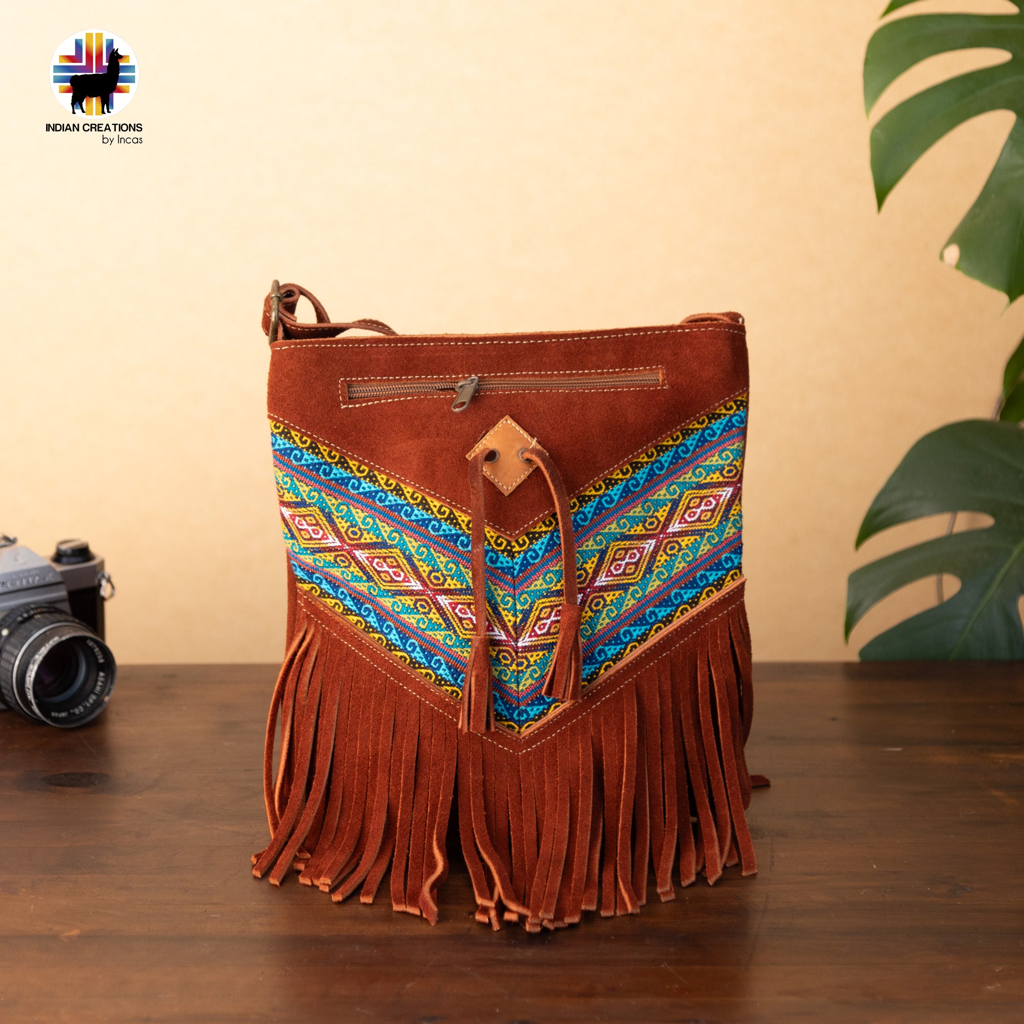 Suede Leather Cross-body Purse. Handcrafted by Indigenous Hands. Chic Purse. Hippie & Bohemian Style. FREE SHIPPING! Gift Ideas
