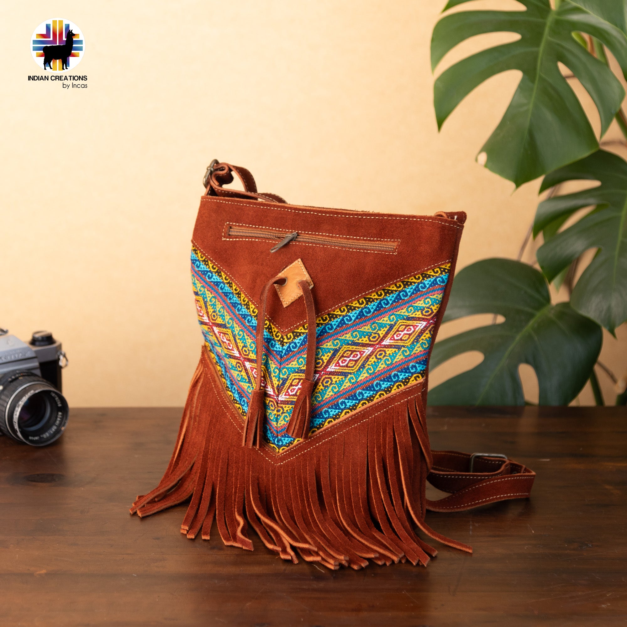 Suede Leather Cross-body Purse. Handcrafted by Indigenous Hands. Chic Purse. Hippie & Bohemian Style. FREE SHIPPING! Gift Ideas