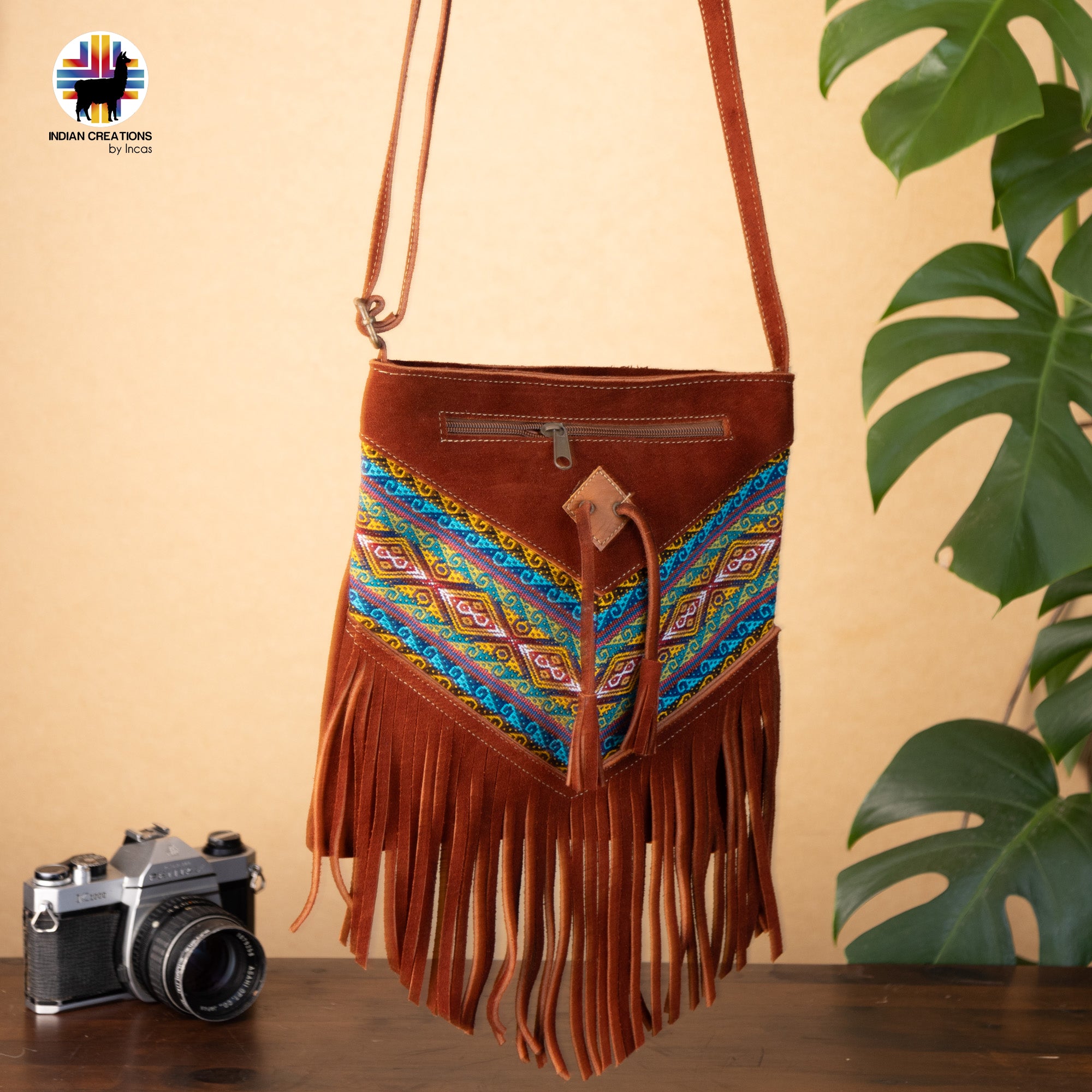 Suede Leather Cross-body Purse. Handcrafted by Indigenous Hands. Chic Purse. Hippie & Bohemian Style. FREE SHIPPING! Gift Ideas