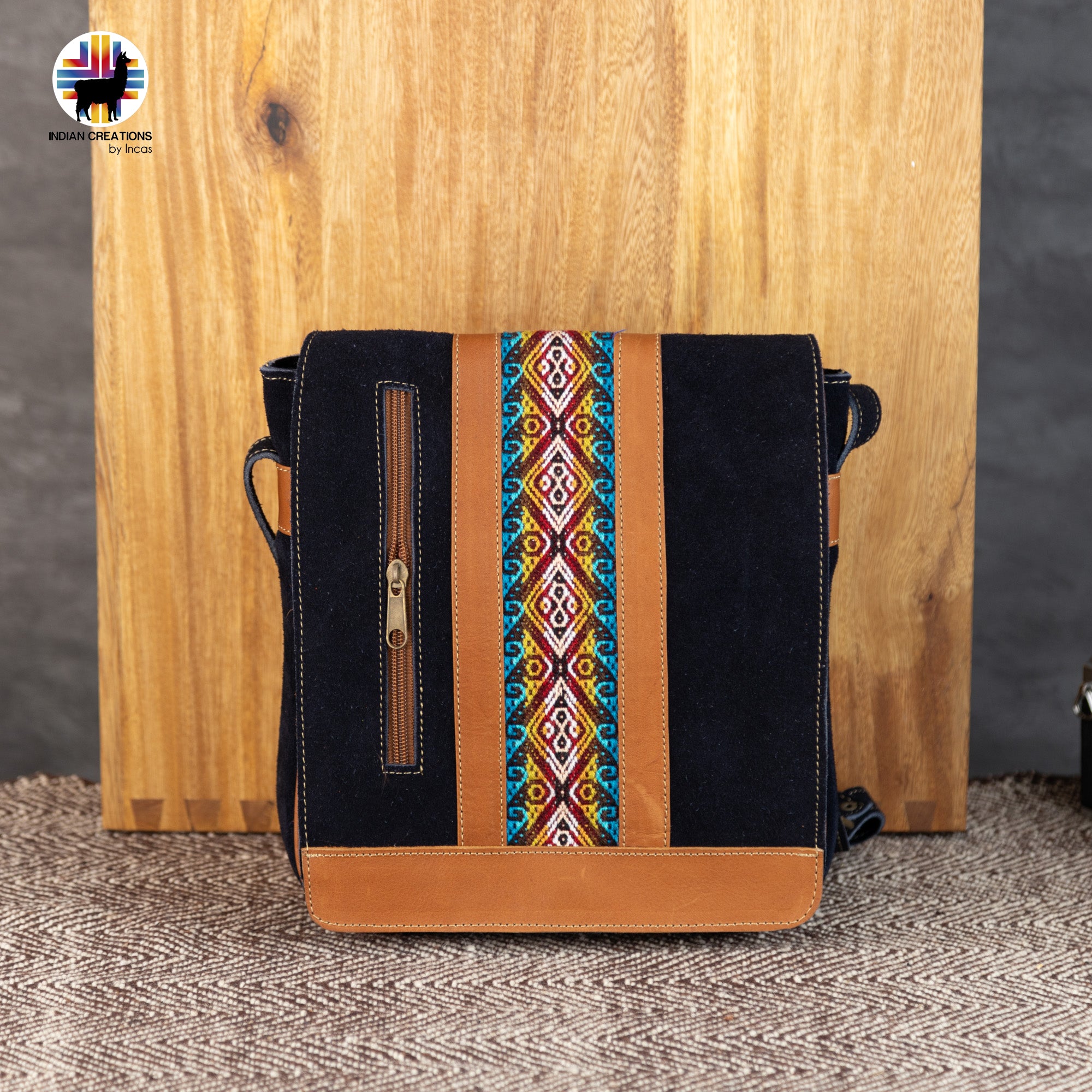 Suede Leather Cross-body Purse. Handcrafted by Indigenous Hands. Chic Purse. Hippie & Bohemian Style. FREE SHIPPING! Gift Ideas