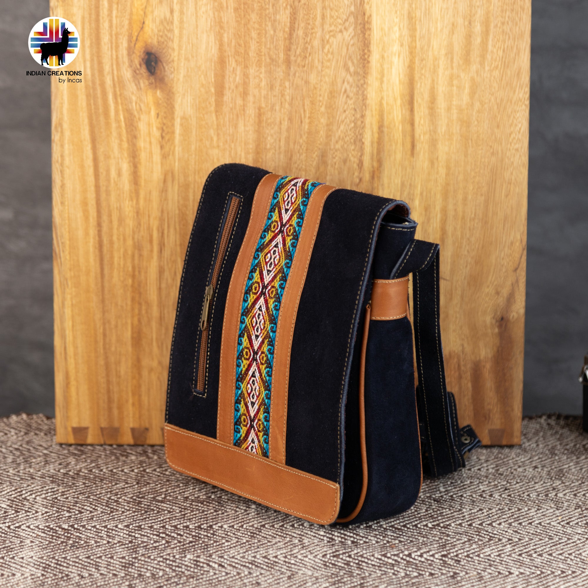 Suede Leather Cross-body Purse. Handcrafted by Indigenous Hands. Chic Purse. Hippie & Bohemian Style. FREE SHIPPING! Gift Ideas