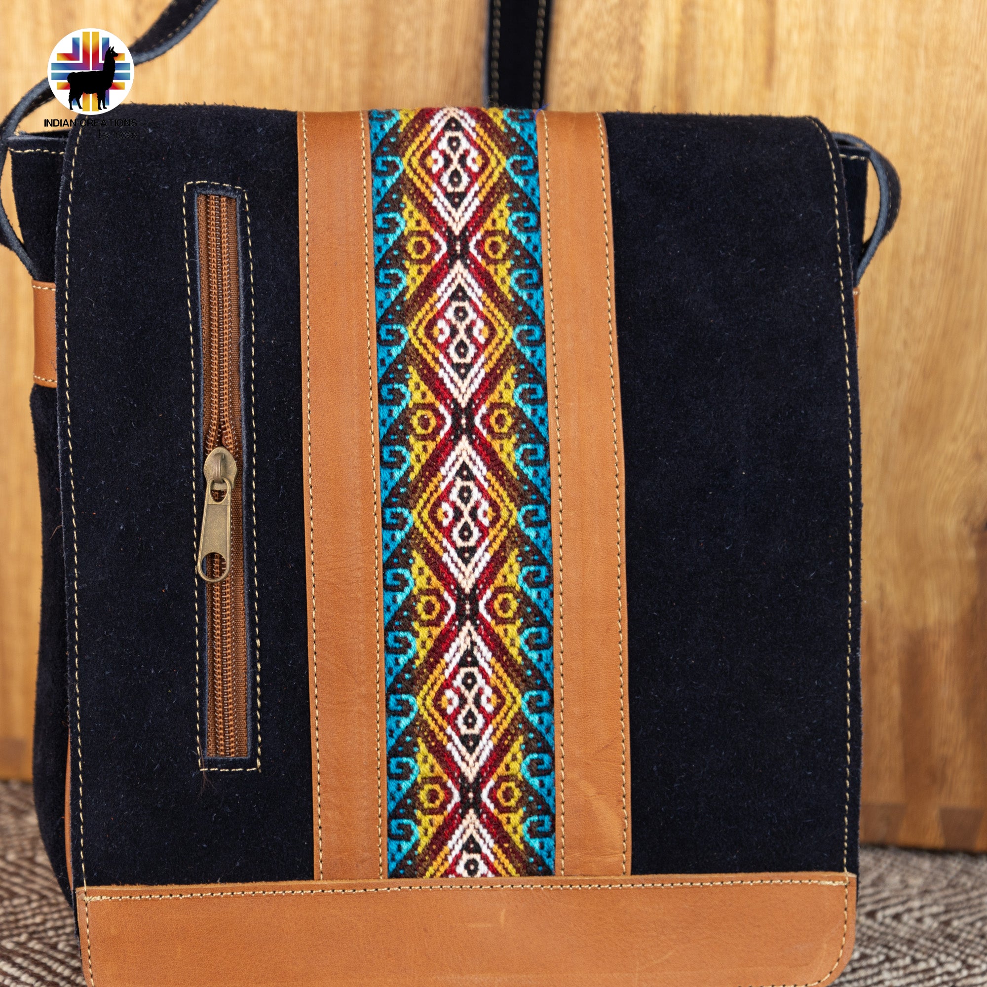 Suede Leather Cross-body Purse. Handcrafted by Indigenous Hands. Chic Purse. Hippie & Bohemian Style. FREE SHIPPING! Gift Ideas