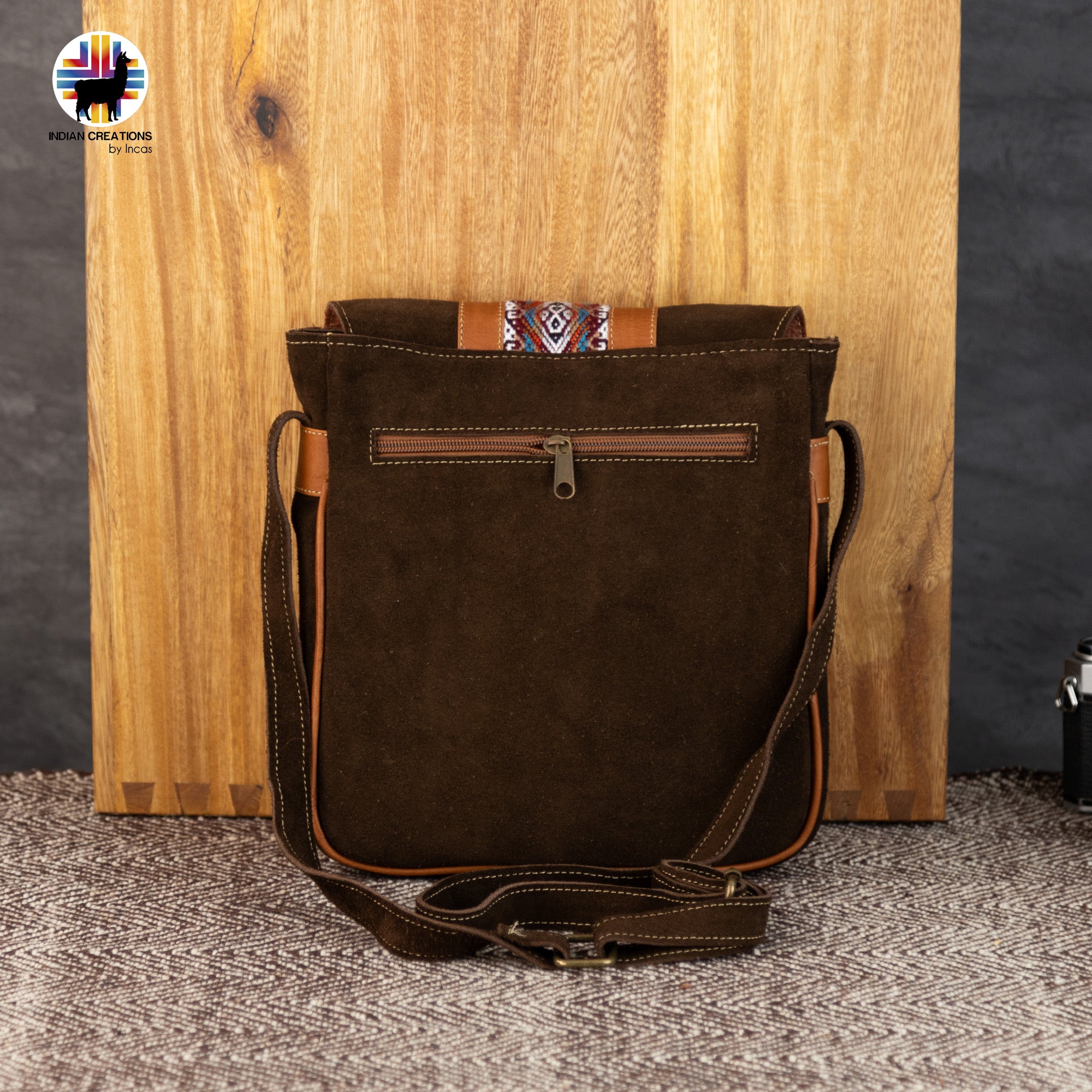 Suede Leather Cross-body Purse. Handcrafted by Indigenous Hands. Chic Purse. Hippie & Bohemian Style. FREE SHIPPING! Gift Ideas