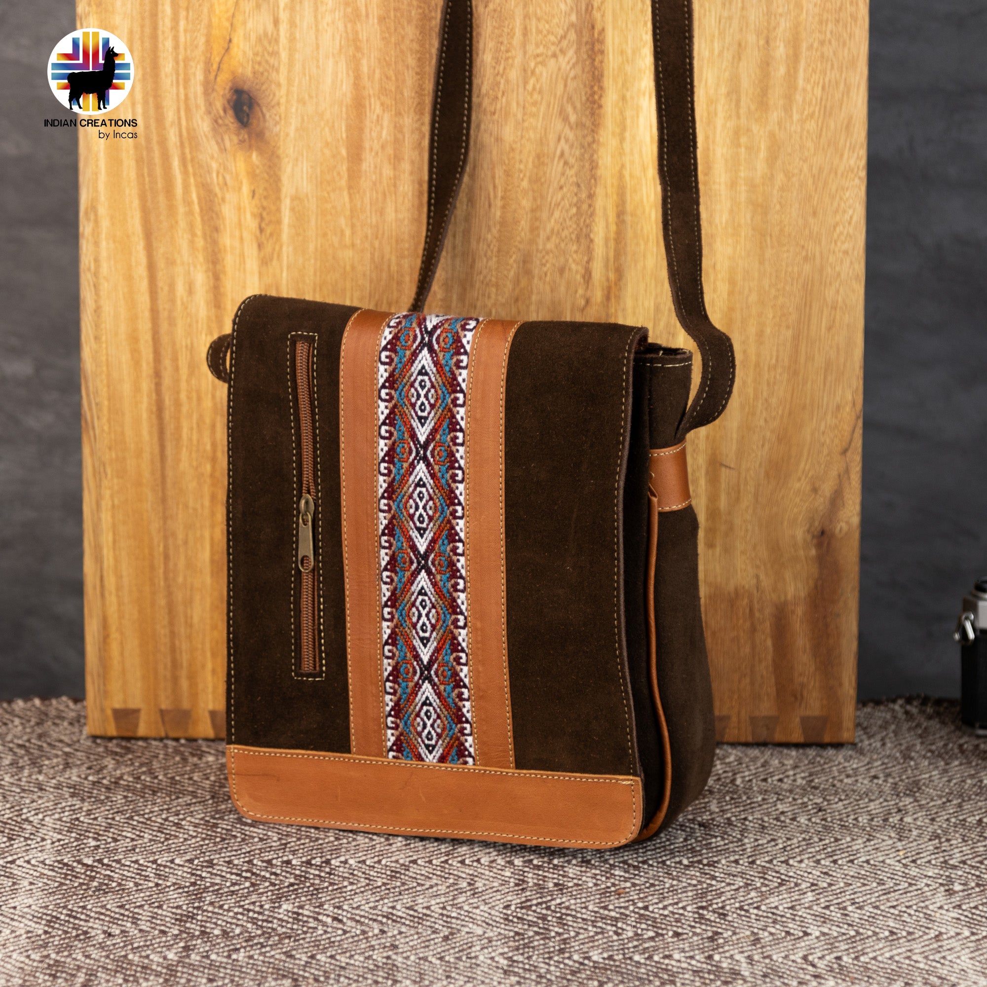 Suede Leather Cross-body Purse. Handcrafted by Indigenous Hands. Chic Purse. Hippie & Bohemian Style. FREE SHIPPING! Gift Ideas