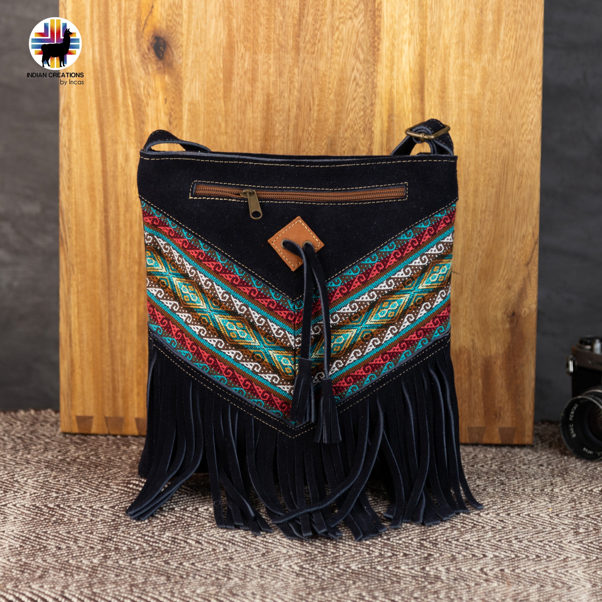 Suede Leather Cross-body Purse. Handcrafted by Indigenous Hands. Chic Purse. Hippie & Bohemian Style. FREE SHIPPING! Gift Ideas
