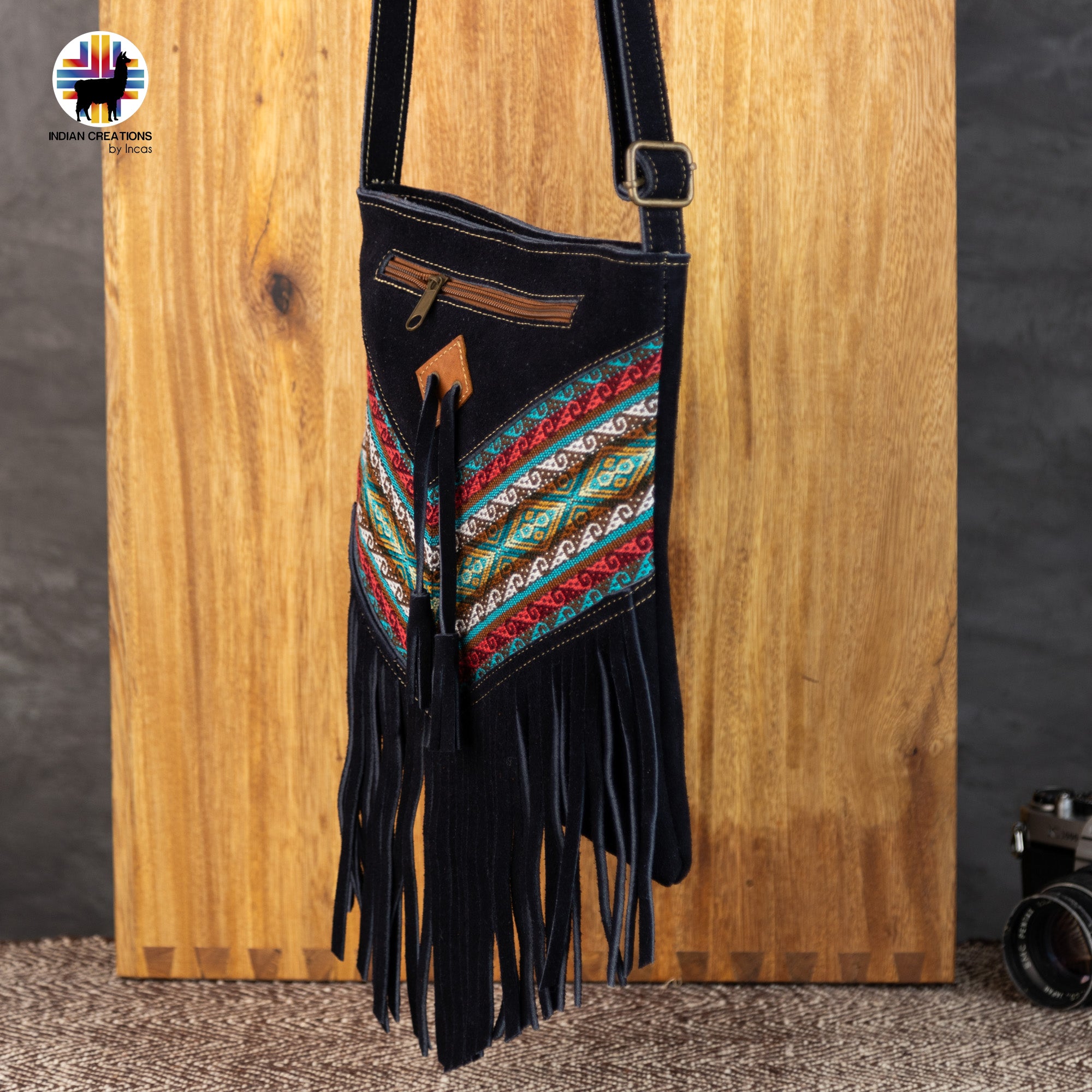 Suede Leather Cross-body Purse. Handcrafted by Indigenous Hands. Chic Purse. Hippie & Bohemian Style. FREE SHIPPING! Gift Ideas