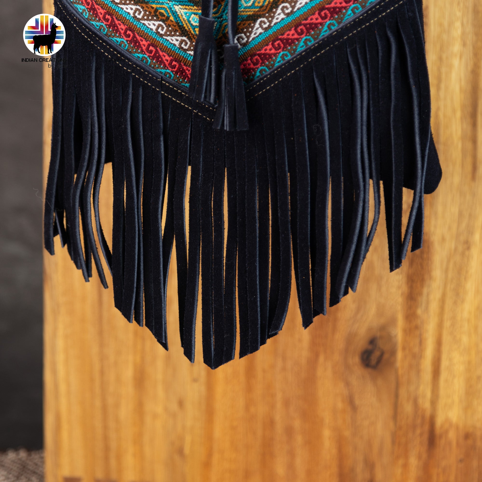 Suede Leather Cross-body Purse. Handcrafted by Indigenous Hands. Chic Purse. Hippie & Bohemian Style. FREE SHIPPING! Gift Ideas