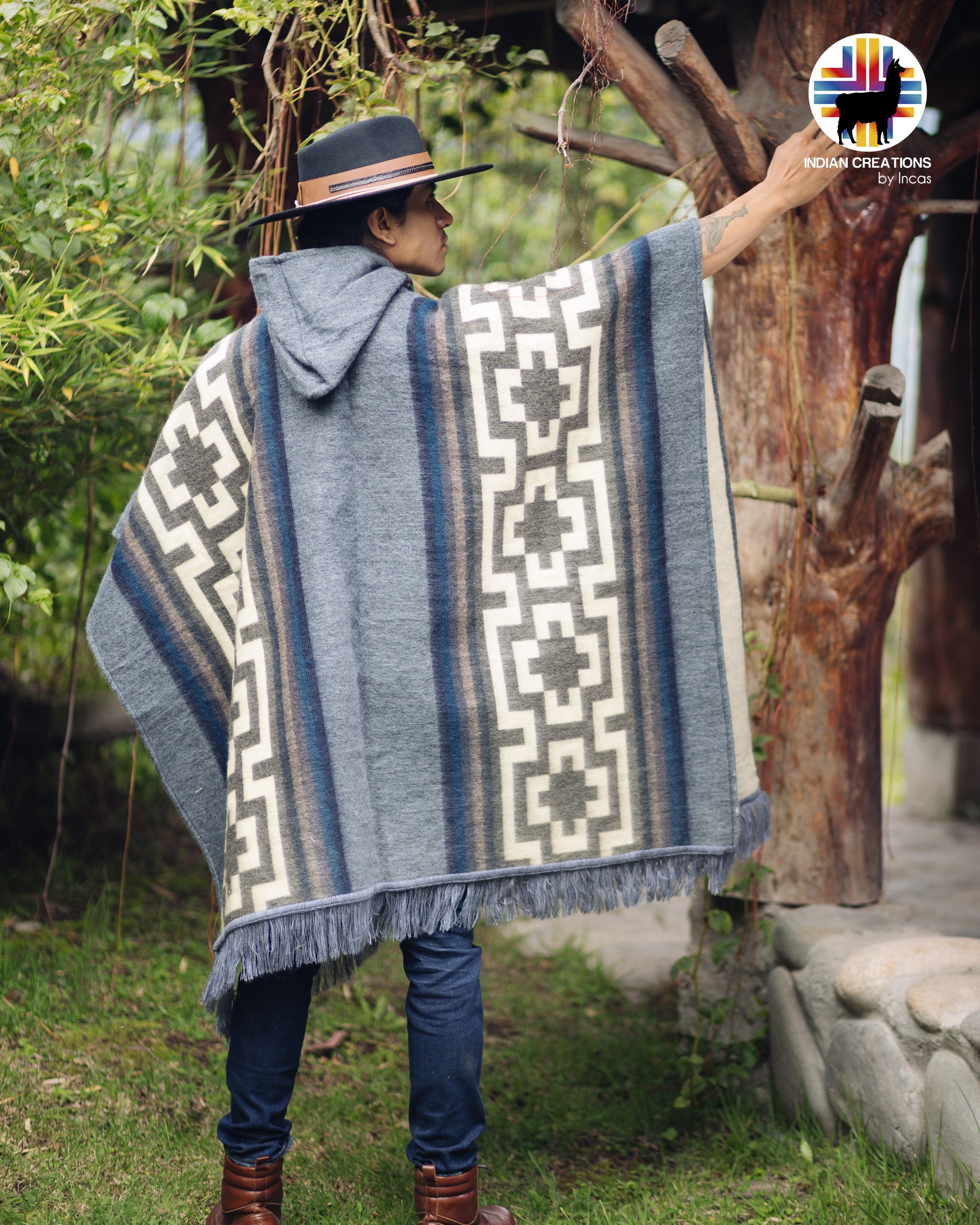 Kingbird Alpaca Poncho