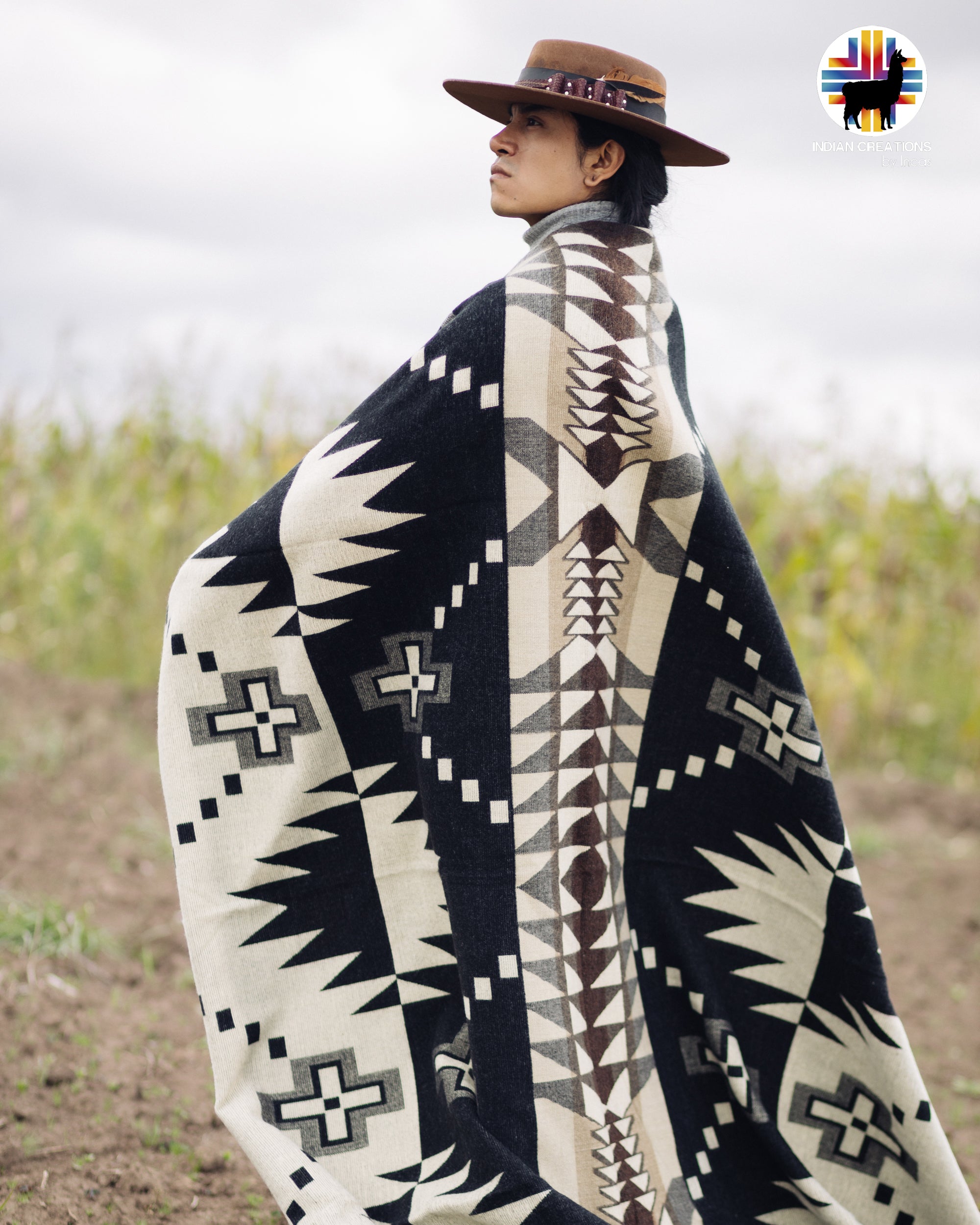 KING SIZE and Heavy-Duty Alpaca Blanket (Brown Holzstapel)