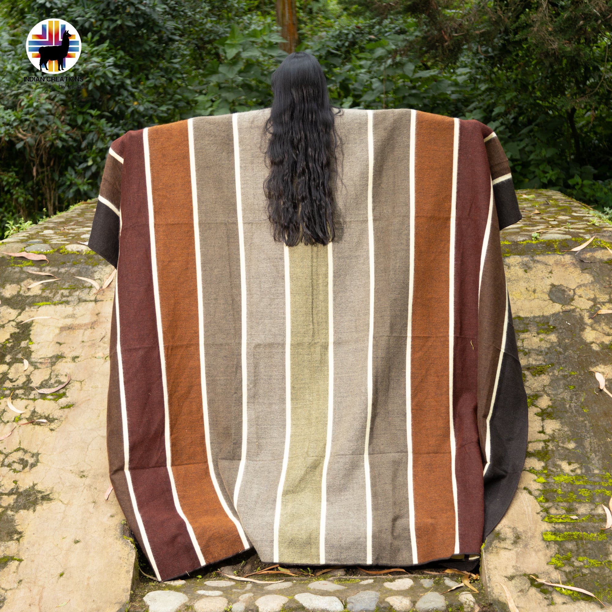 Cattleya Angereri Handmade Alpaca Wool Blanket. Queen Size.