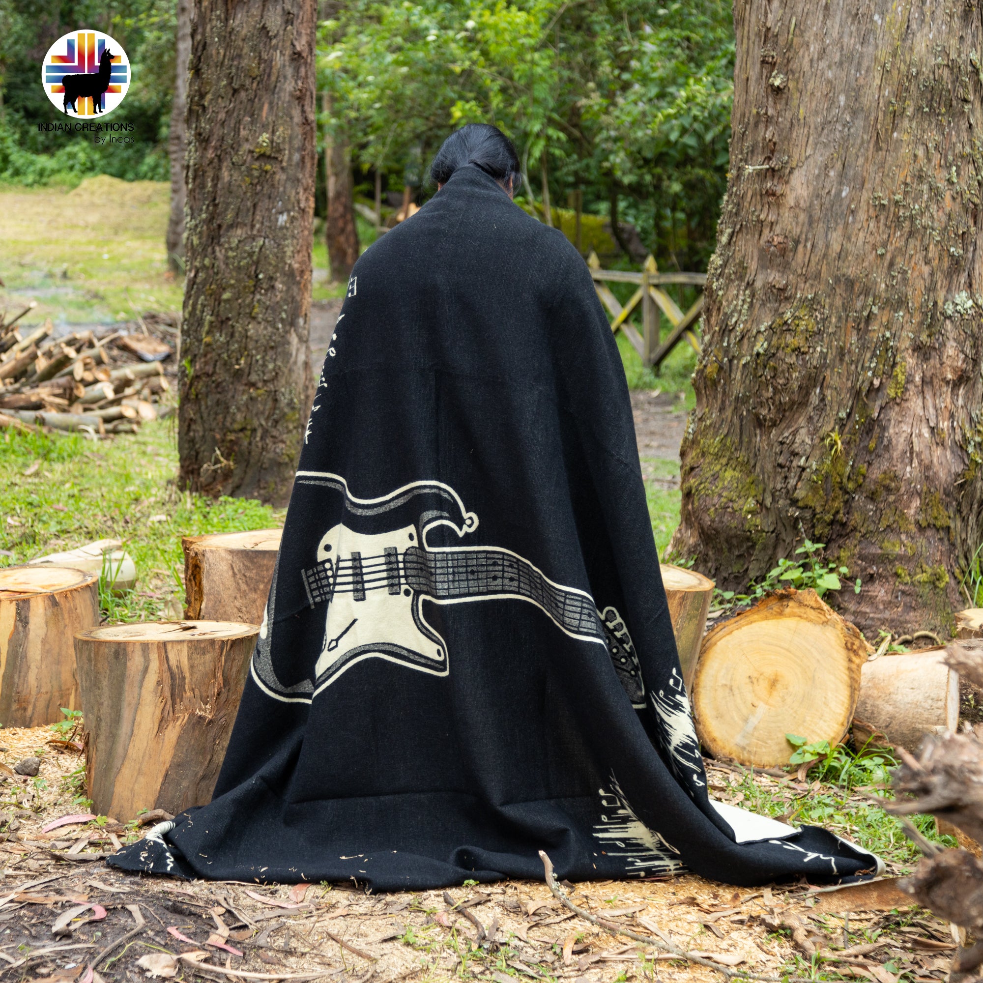 The Vibes Handmade Alpaca Wool Blanket. Queen Size.