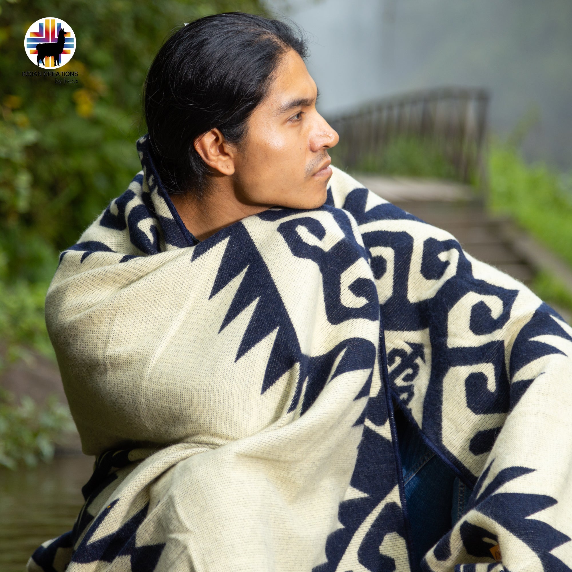 Hyacinthus Handmade Alpaca Wool Blanket. Queen Size