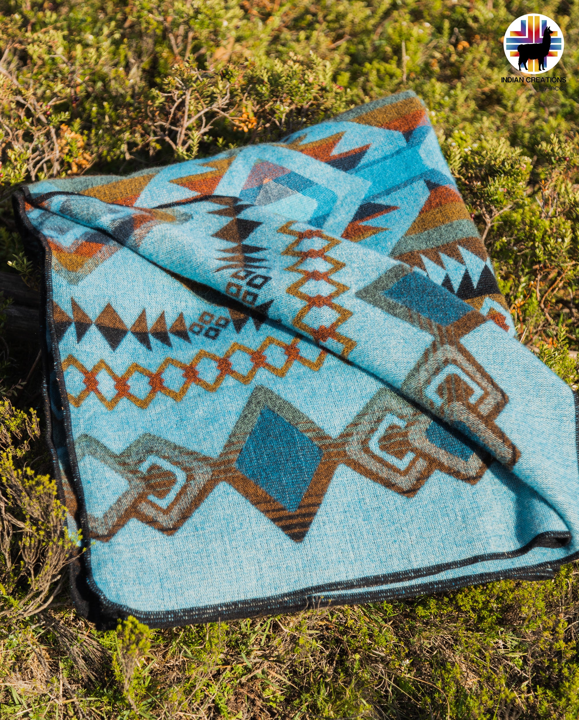 KING SIZE and Heavy-Duty Alpaca Blanket (Blue Morpho)