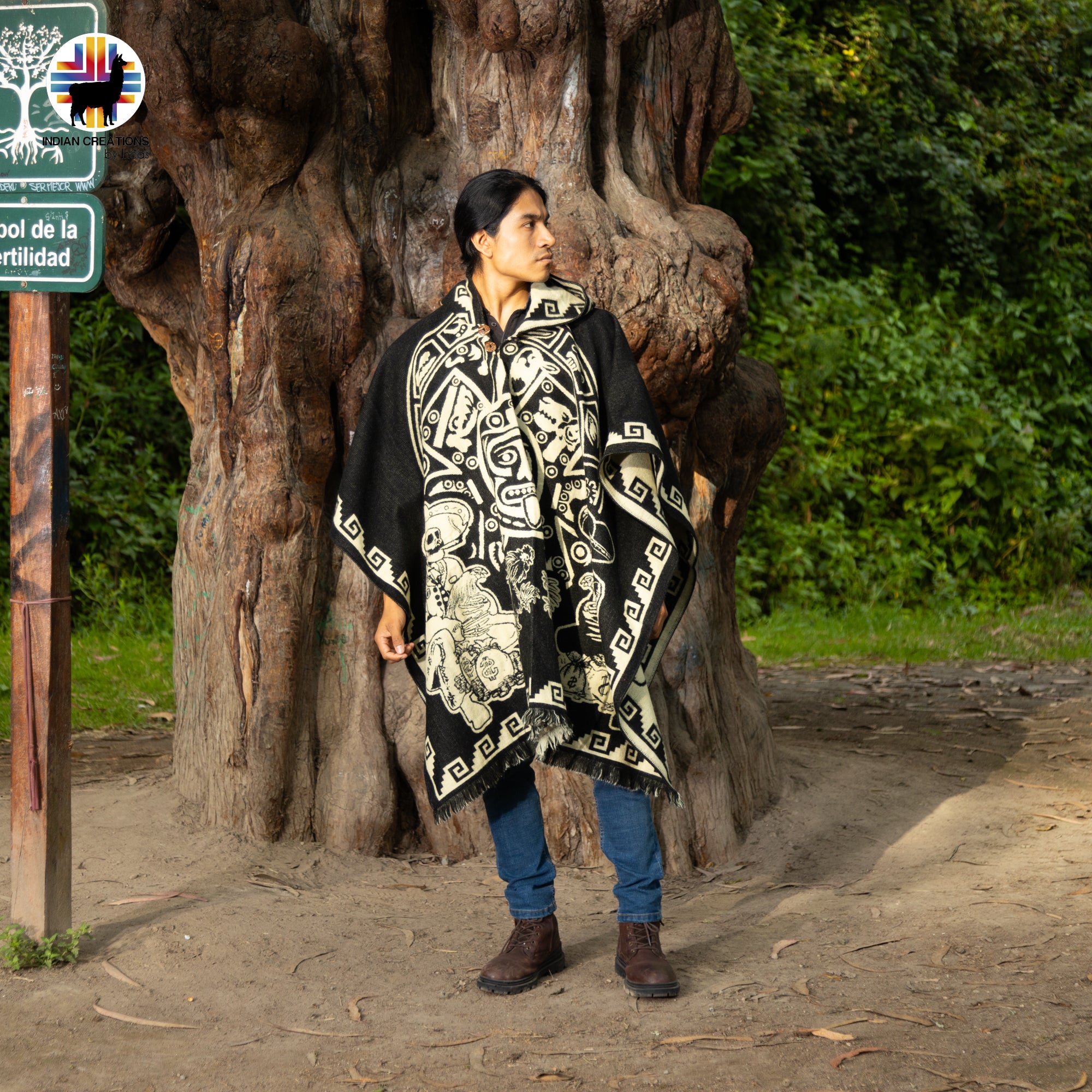 Cockfighting Alpaca Wool Poncho Handcrafted by Indigenous Hands.