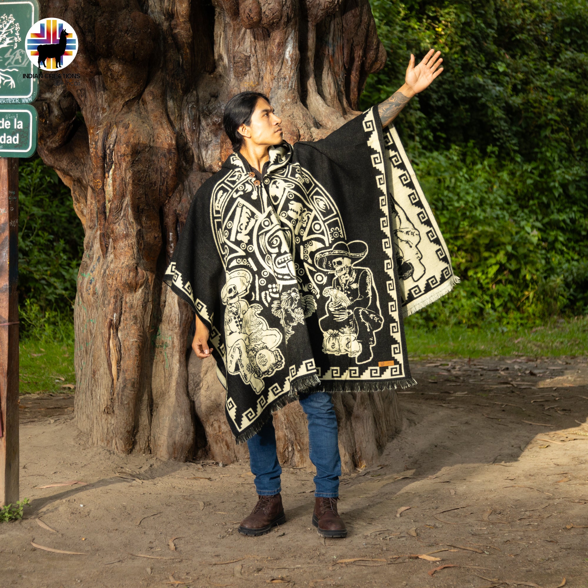 Cockfighting Alpaca Wool Poncho Handcrafted by Indigenous Hands.