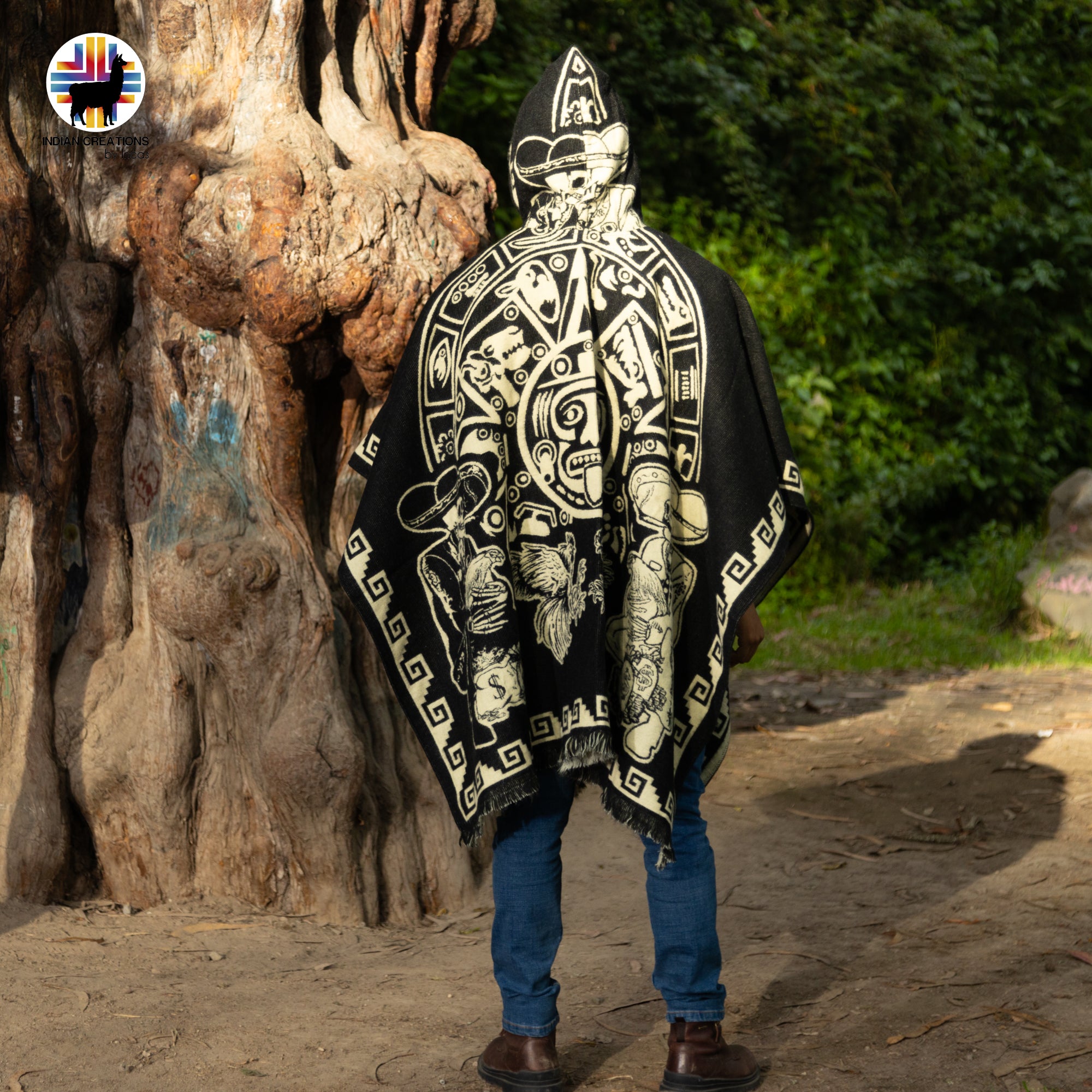 Cockfighting Alpaca Wool Poncho Handcrafted by Indigenous Hands.
