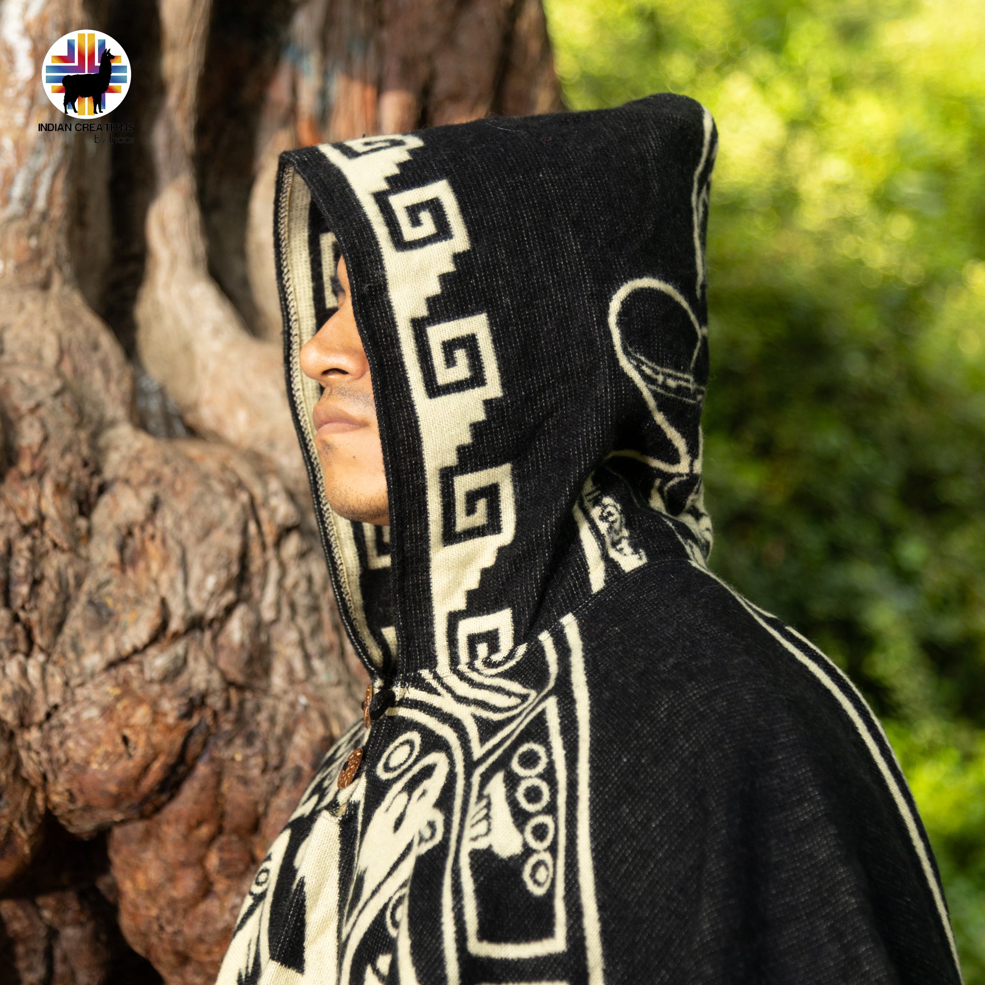 Cockfighting Alpaca Wool Poncho Handcrafted by Indigenous Hands.