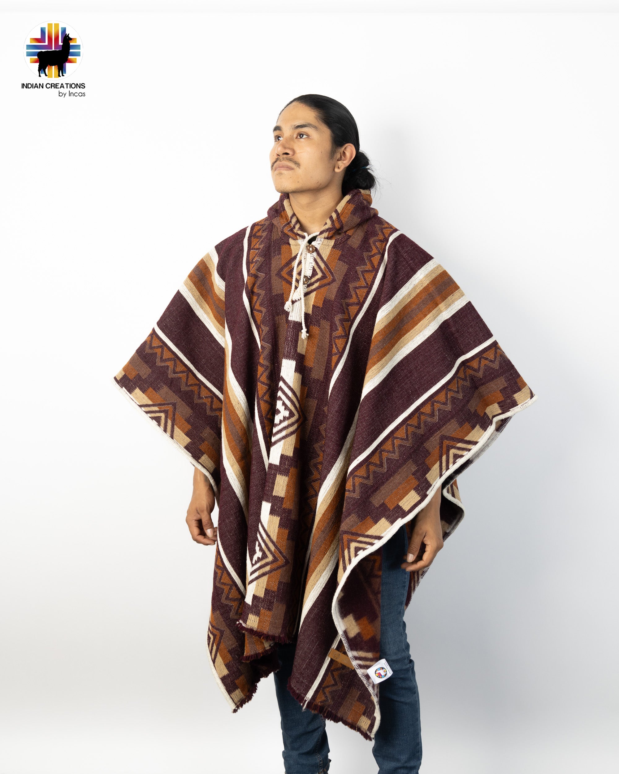 Cosmos atrosanguineus Luxurious Sheep Wool Poncho