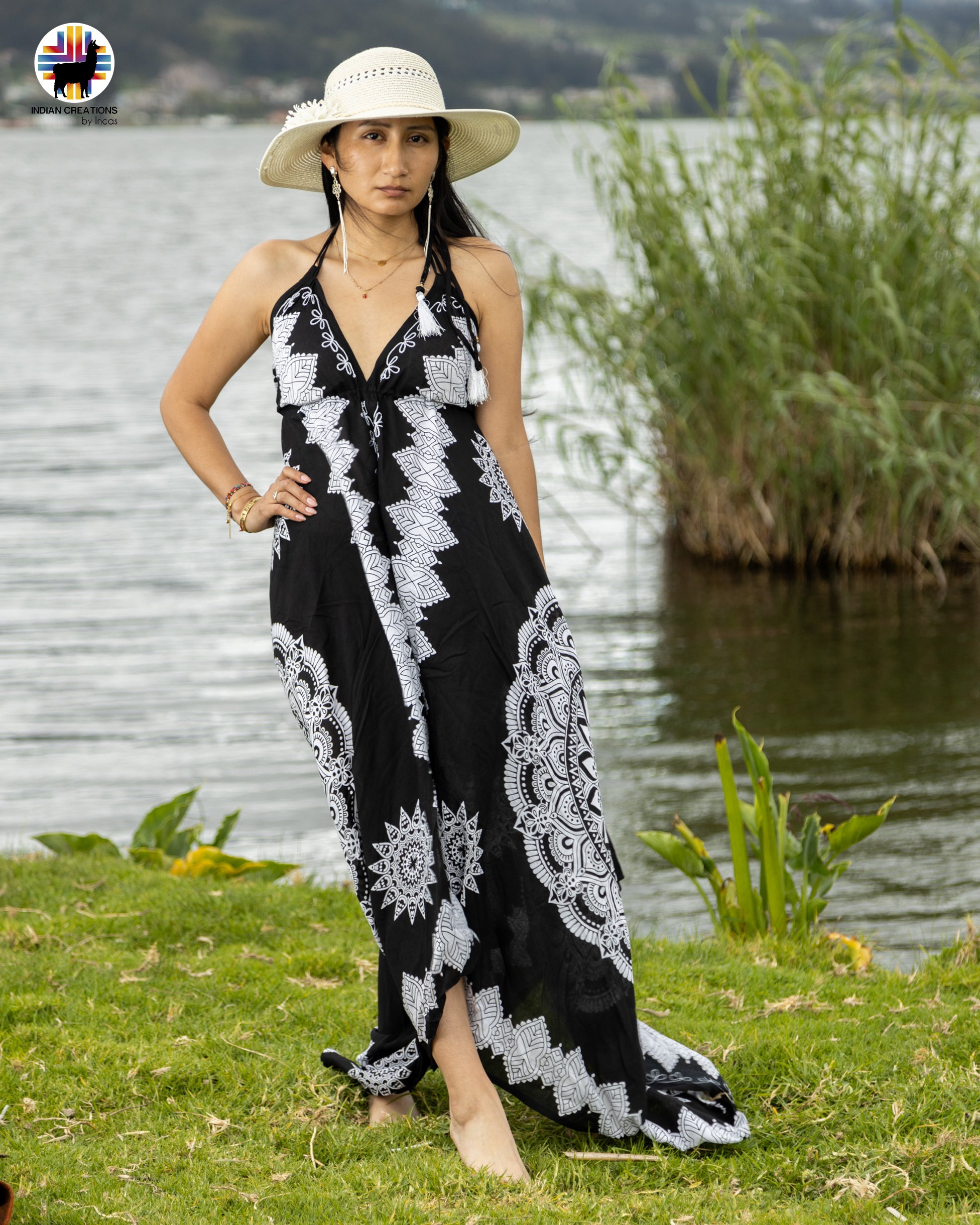 Hand-embroidered Dress. Bohemian Style. Super Comfortable and breathable rayon. S/M and L/XL Machine Washable.  FREE SHIPPING!