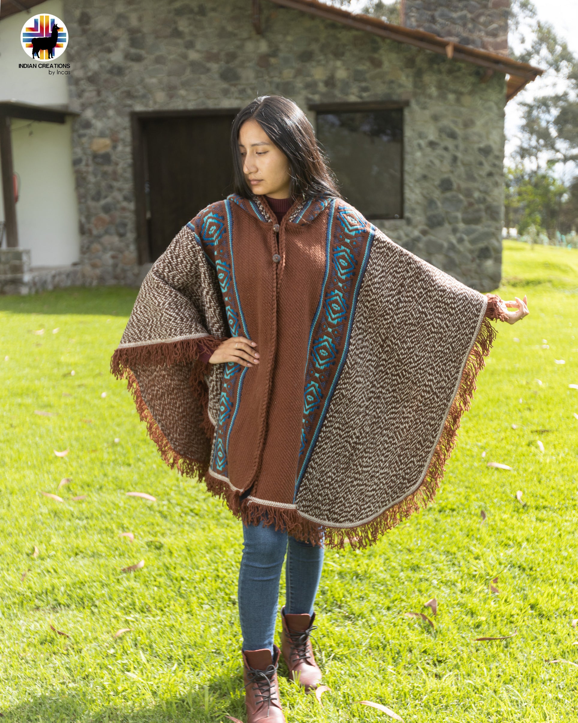 Chionodoxa Sheep Wool Cape