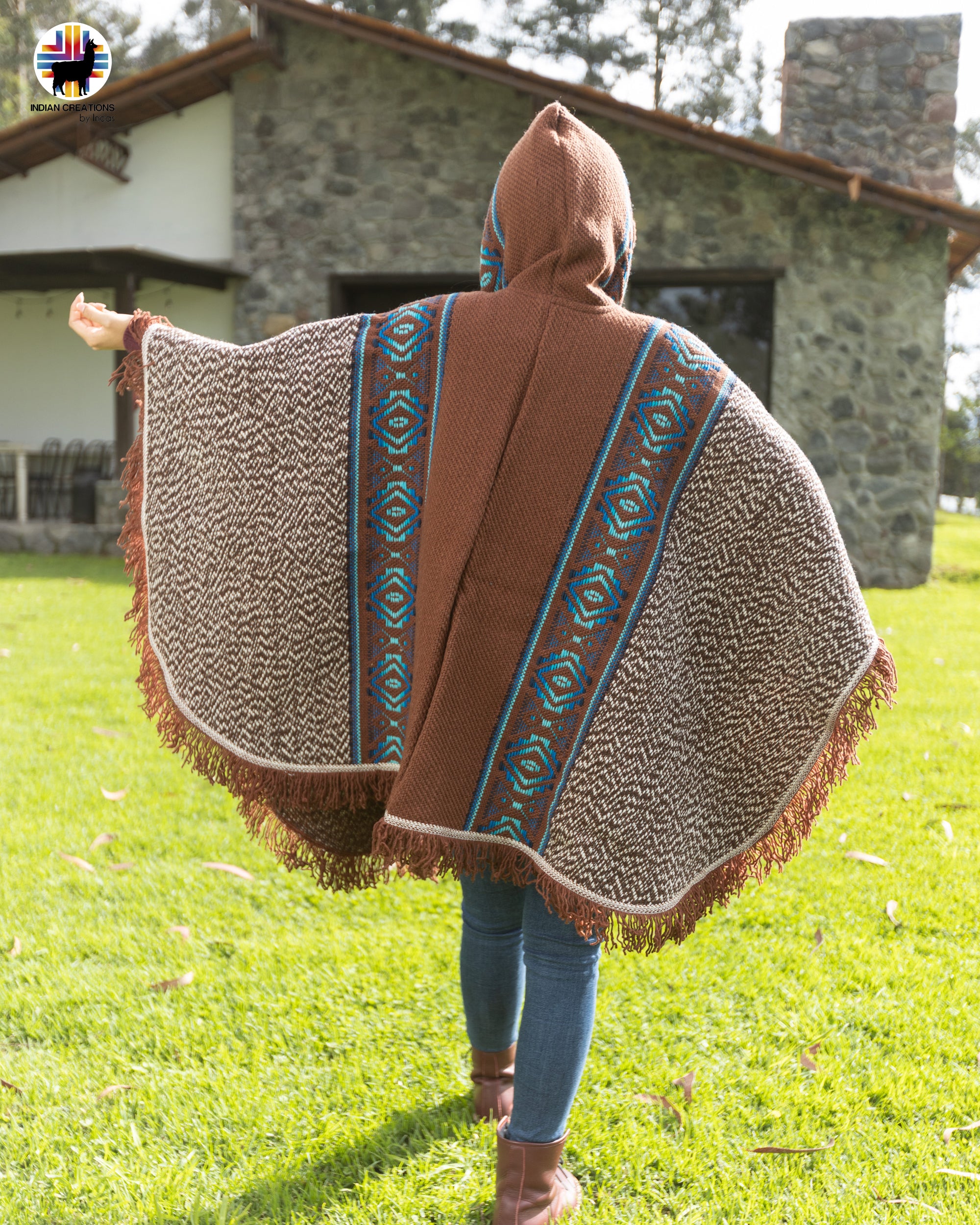 Chionodoxa Sheep Wool Cape