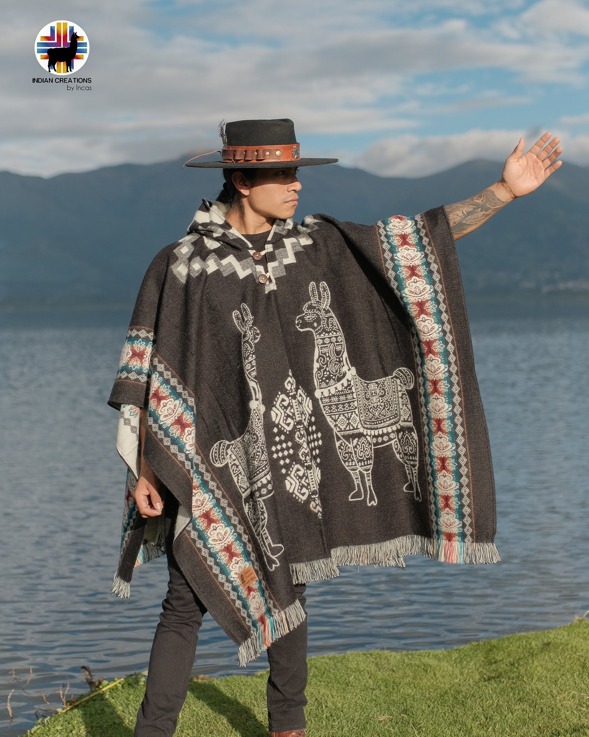 Cusco Alpaca Poncho