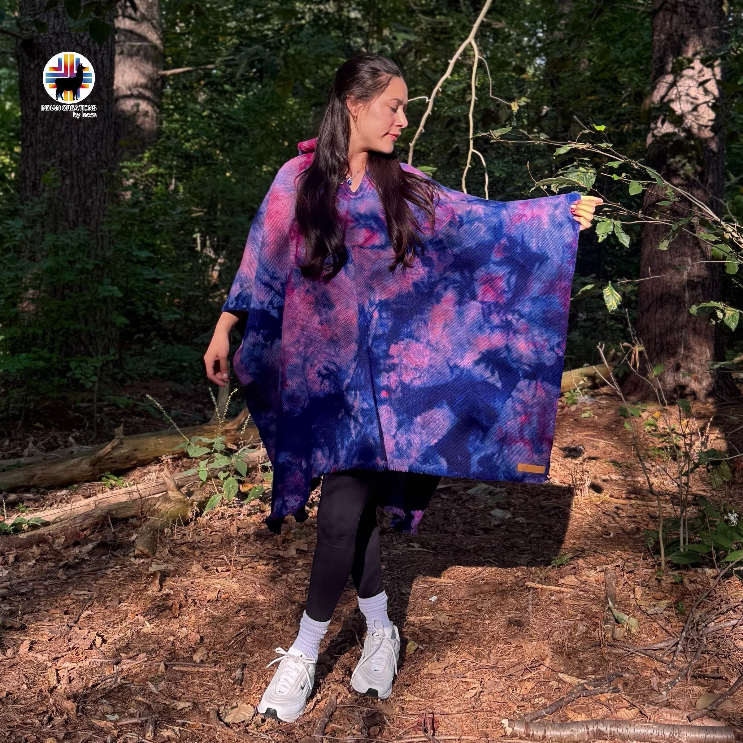 Helleborus Wool Poncho