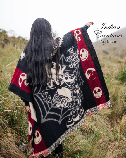 Handmade Alpaca Wool Poncho(Jack & Zero).Crafted By Indigenous Hands. Unisex. One Size. Super Soft, warm. Unique.