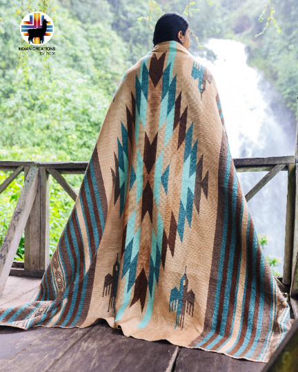 KING SIZE and Heavy-Duty Alpaca Blanket (Mountain Range)