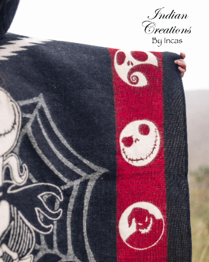 Handmade Alpaca Wool Poncho(Jack & Zero).Crafted By Indigenous Hands. Unisex. One Size. Super Soft, warm. Unique.