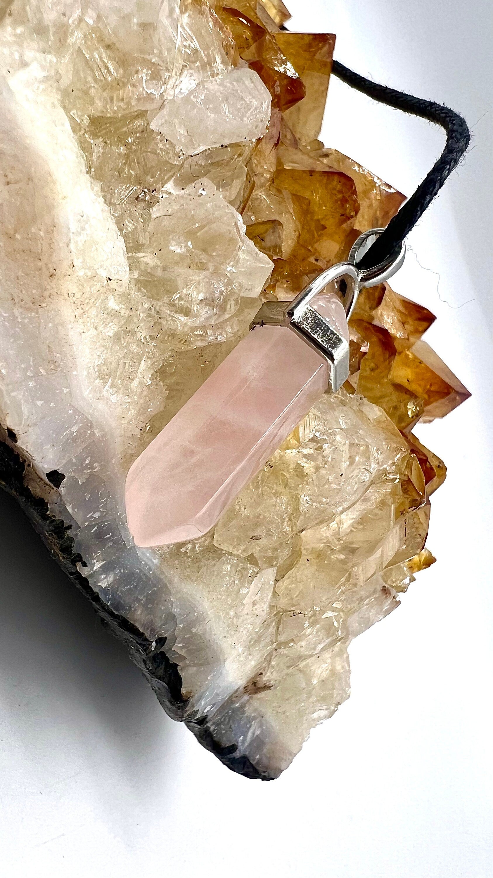 Crystal Pendulum Necklace. Chakra Pendant. Wire Wrapped Gemstone Pendant Necklace. Boho spiritual. FREE SHIPPING!