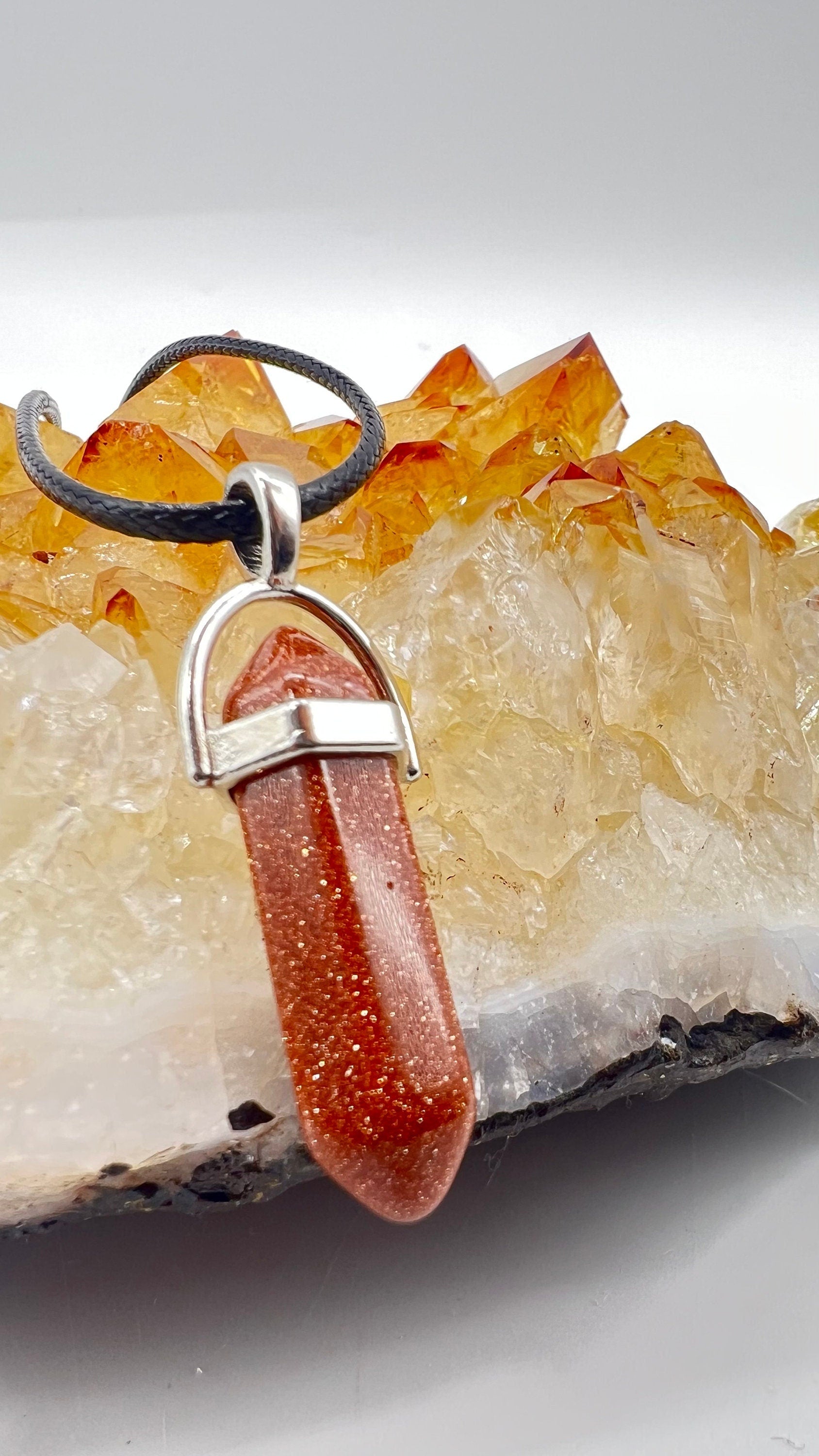 Crystal Pendulum Necklace. Chakra Pendant. Wire Wrapped Gemstone Pendant Necklace. Boho spiritual. FREE SHIPPING!