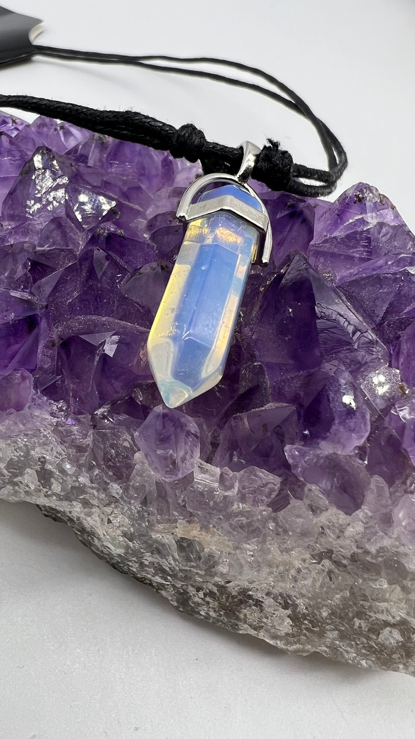 Crystal Pendulum Necklace. Chakra Pendant. Wire Wrapped Gemstone Pendant Necklace. Boho spiritual. FREE SHIPPING! San Valentine Gift Ideas