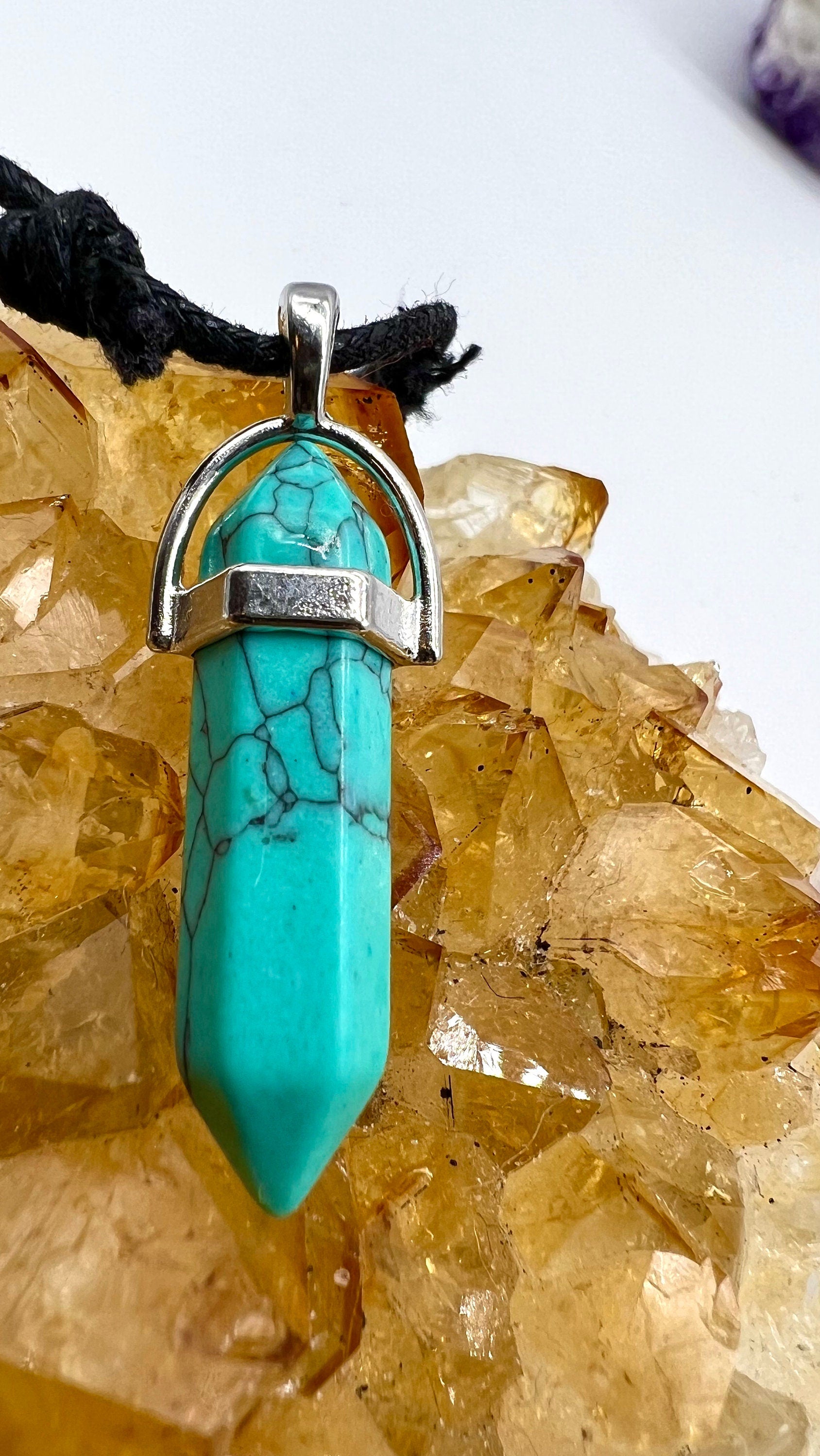 Crystal Pendulum Necklace. Chakra Pendant. Wire Wrapped Gemstone Pendant Necklace. Boho spiritual. FREE SHIPPING!