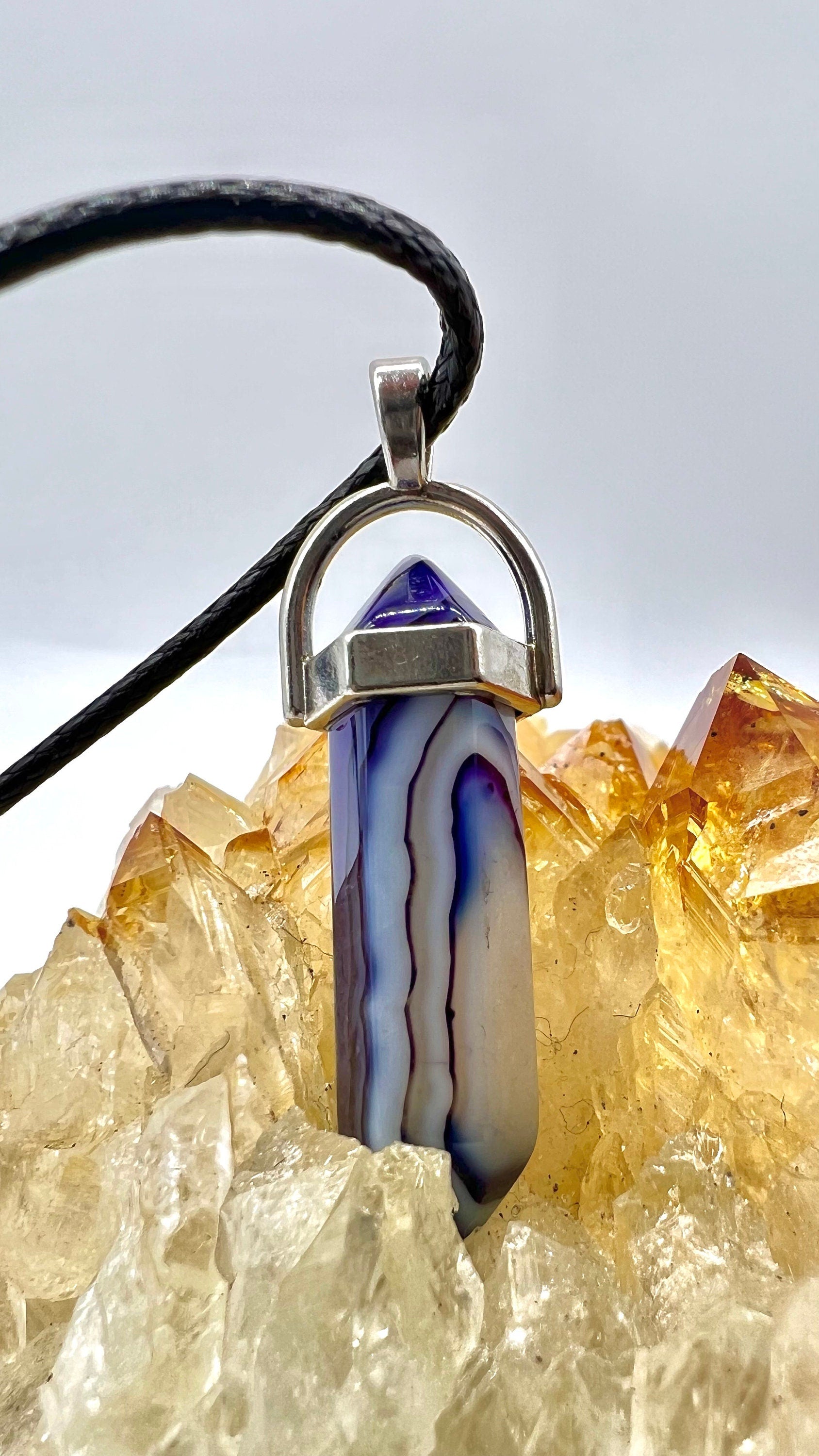 Crystal Pendulum Necklace. Chakra Pendant. Wire Wrapped Gemstone Pendant Necklace. Boho spiritual. FREE SHIPPING!