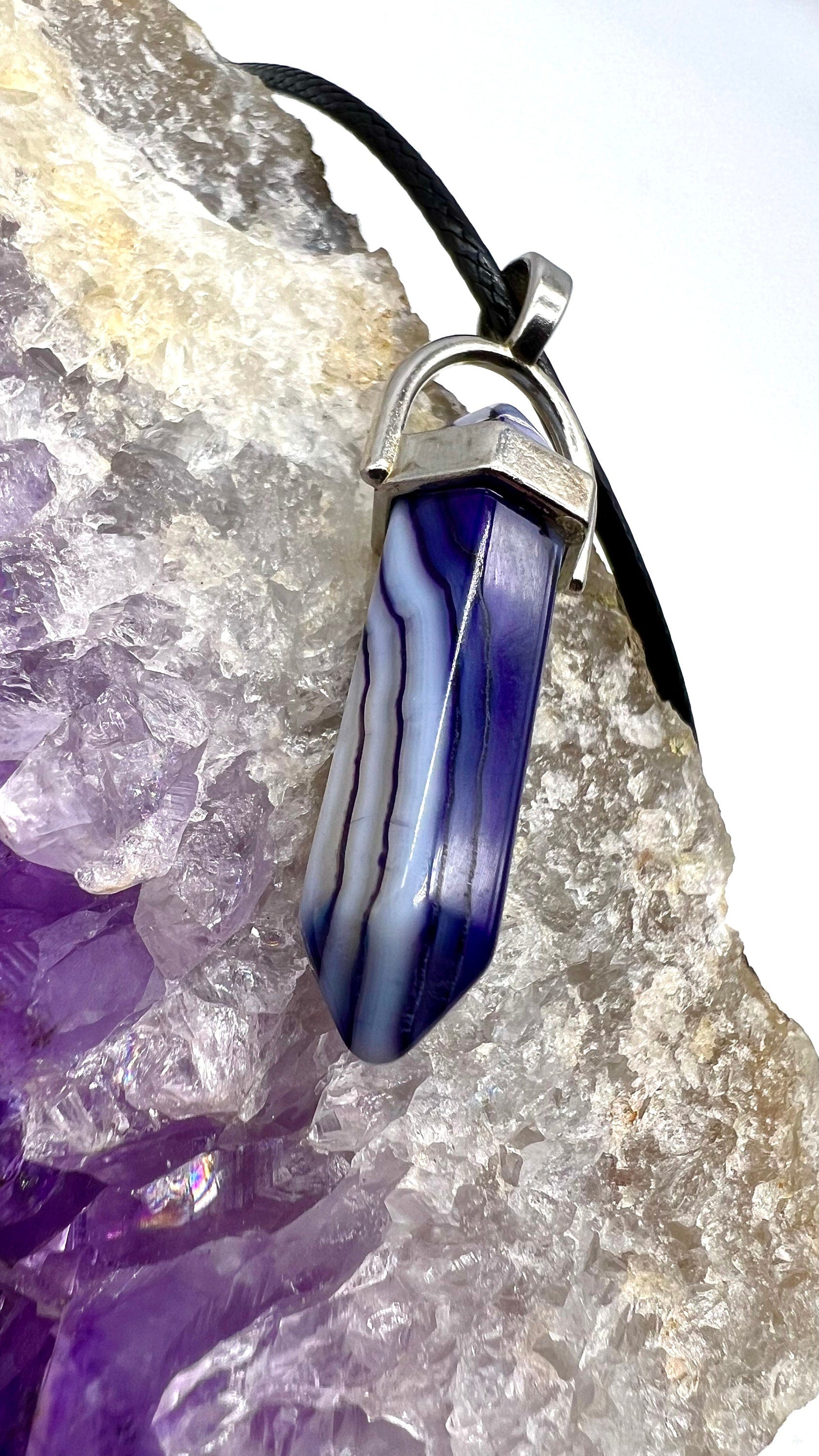 Crystal Pendulum Necklace. Chakra Pendant. Wire Wrapped Gemstone Pendant Necklace. Boho spiritual. FREE SHIPPING!