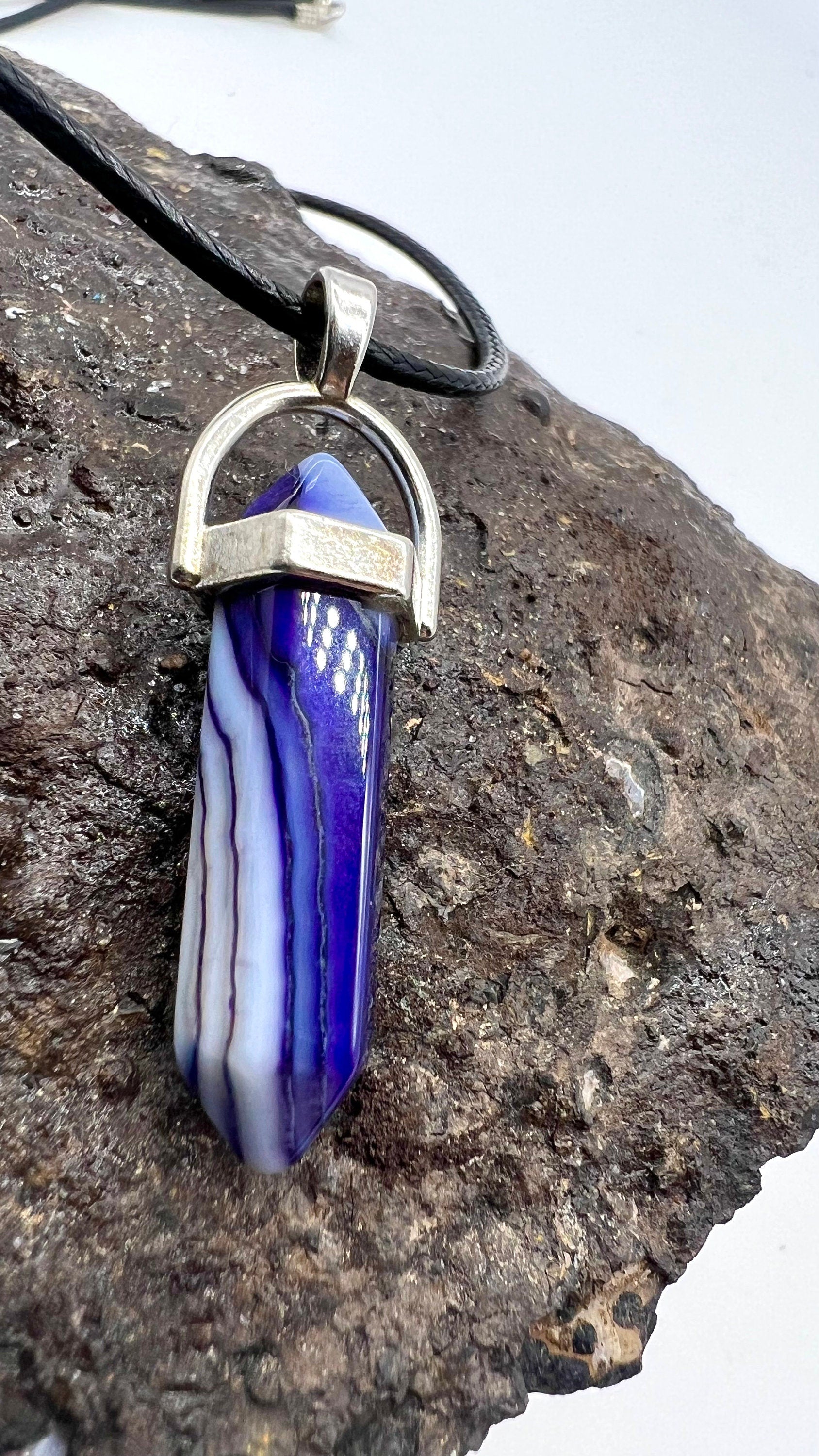 Crystal Pendulum Necklace. Chakra Pendant. Wire Wrapped Gemstone Pendant Necklace. Boho spiritual. FREE SHIPPING!