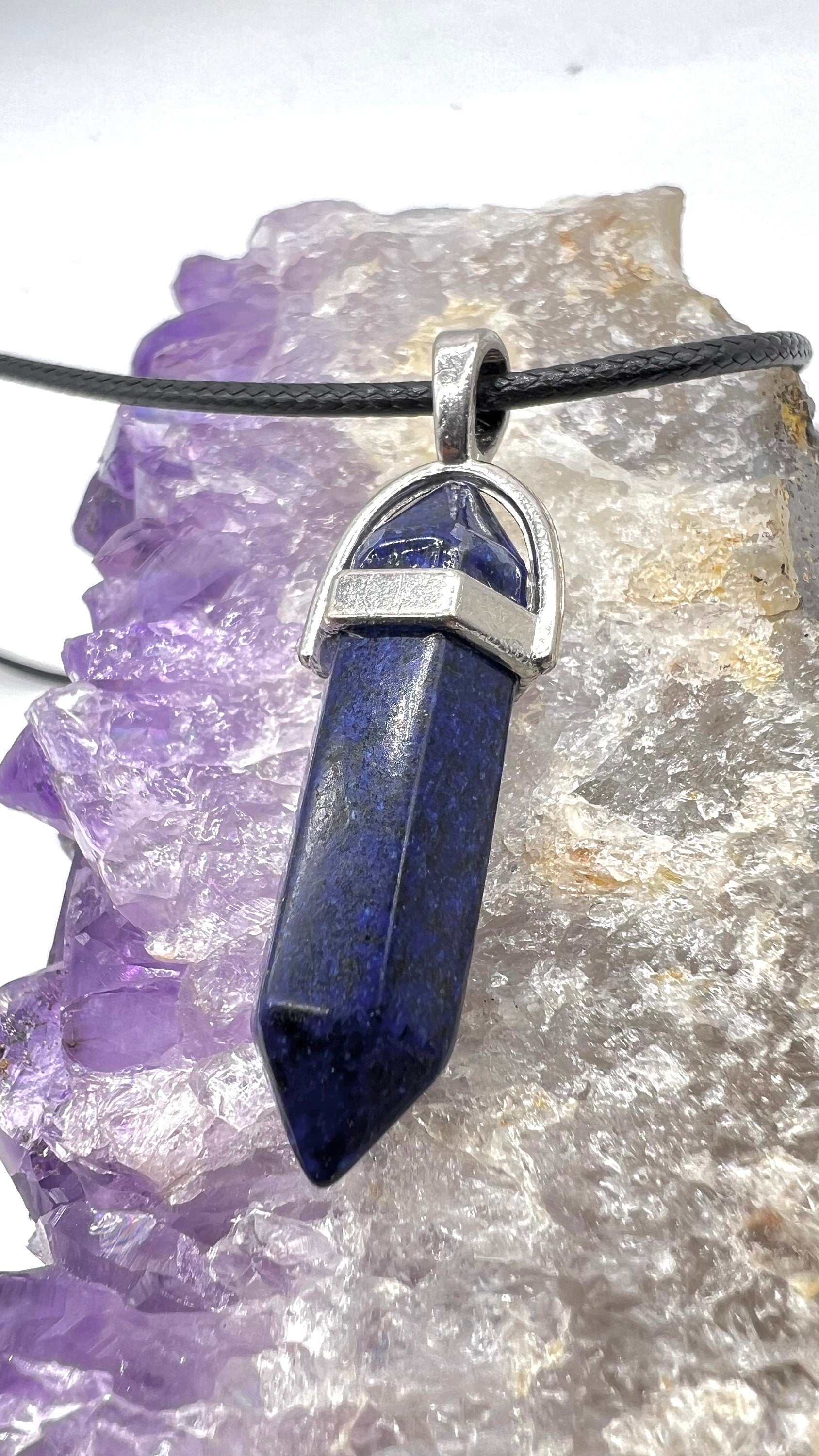 Crystal Pendulum Necklace. Chakra Pendant. Wire Wrapped Gemstone Pendant Necklace. Boho spiritual. FREE SHIPPING!