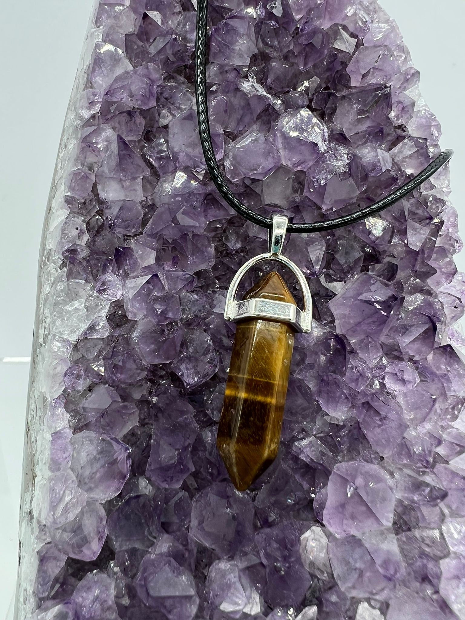 Crystal Pendulum Necklace. Chakra Pendant. Wire Wrapped Gemstone Pendant Necklace. Boho spiritual. FREE SHIPPING! Gift Ideas.