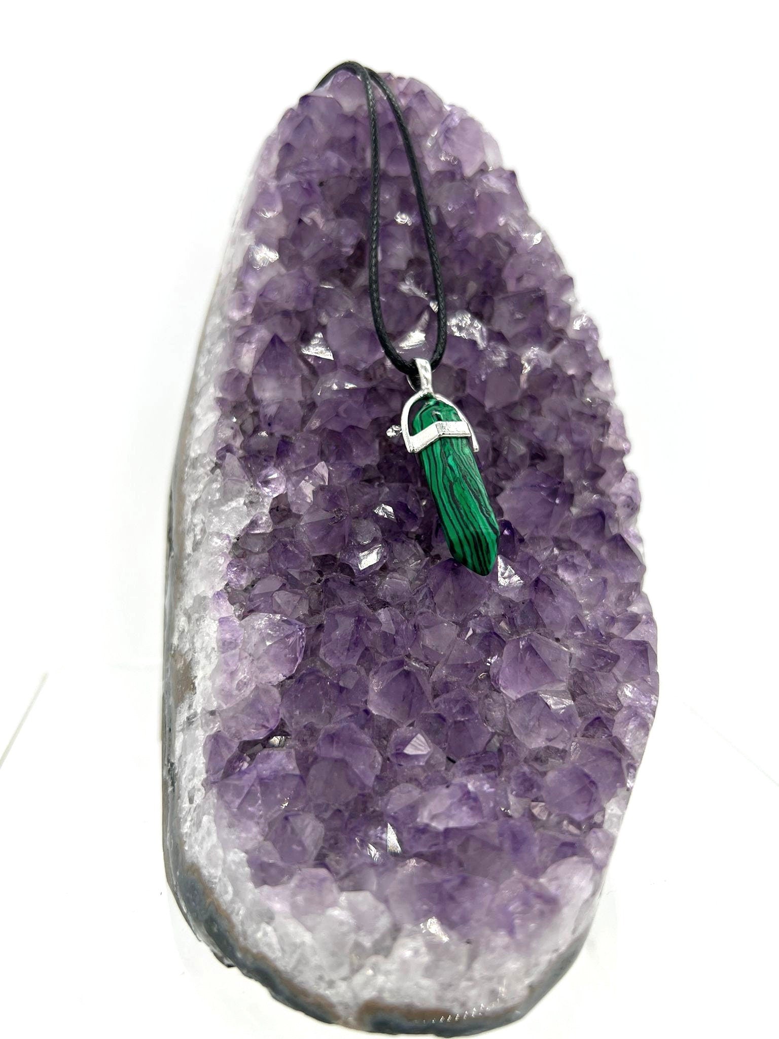 Crystal Pendulum Necklace. Chakra Pendant. Wire Wrapped Gemstone Pendant Necklace. Boho spiritual. FREE SHIPPING!