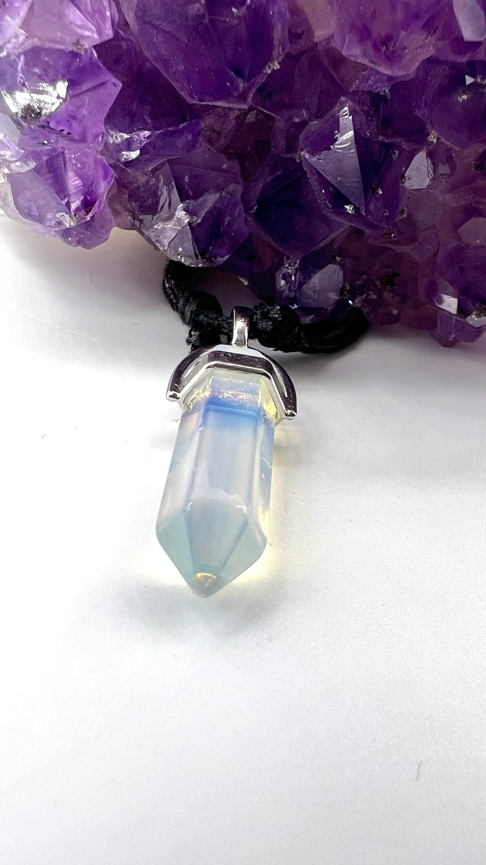 Crystal Pendulum Necklace. Chakra Pendant. Wire Wrapped Gemstone Pendant Necklace. Boho spiritual. FREE SHIPPING! San Valentine Gift Ideas