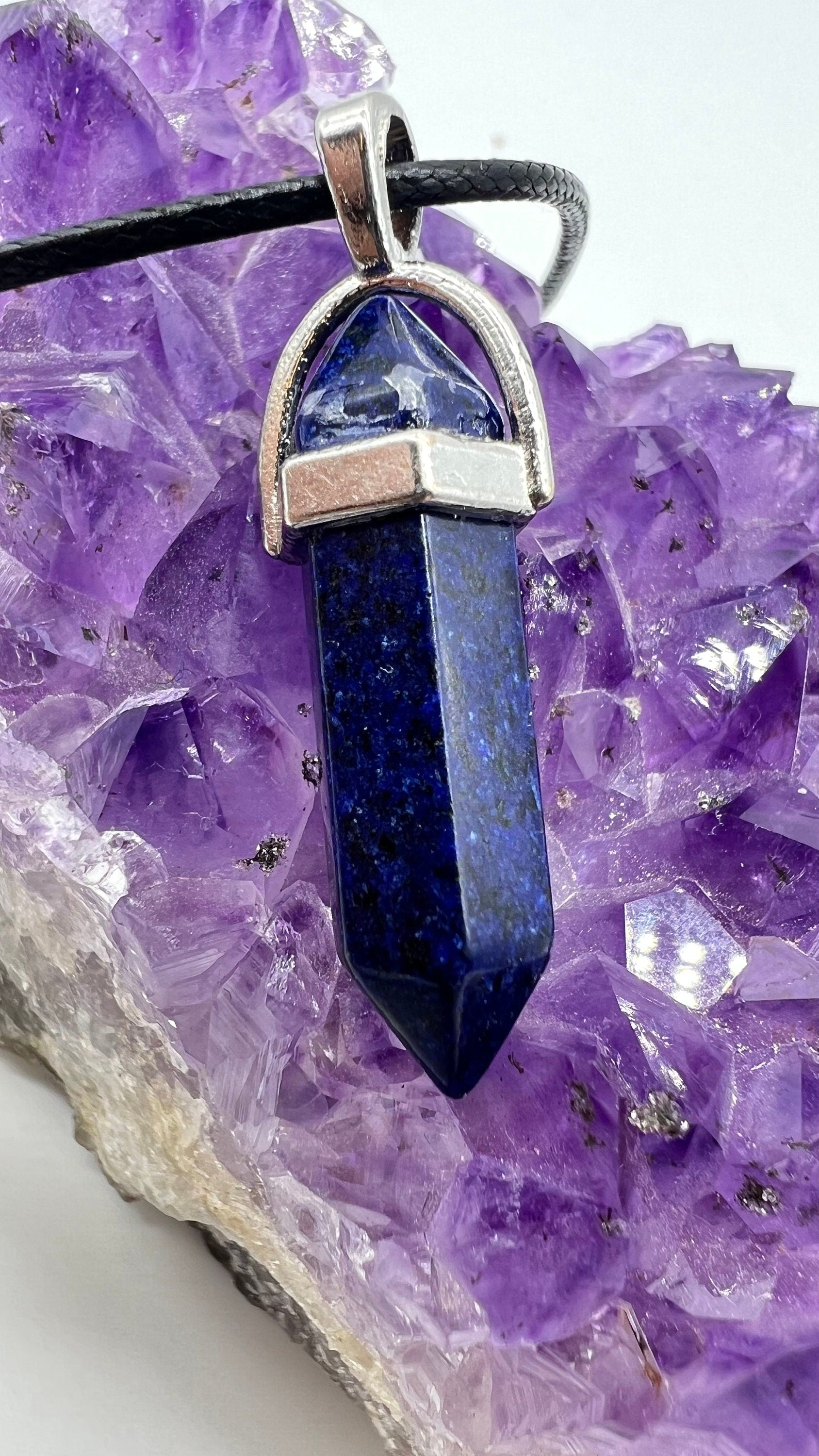 Crystal Pendulum Necklace. Chakra Pendant. Wire Wrapped Gemstone Pendant Necklace. Boho spiritual. FREE SHIPPING!