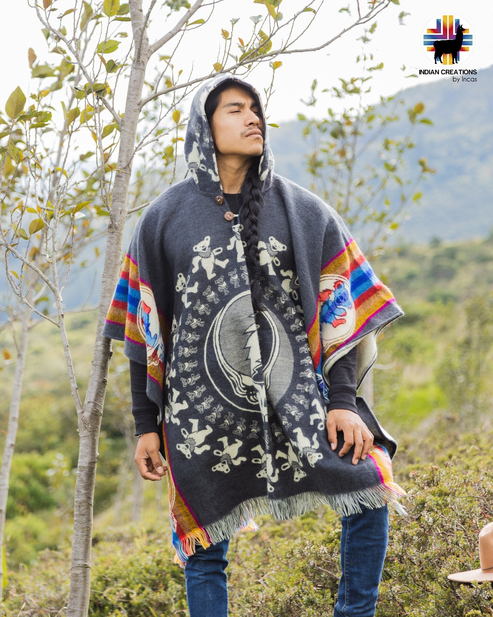 Beautiful Alpaca Wool Poncho. ( Pshyco Grey Bear) Handcrafted by Indigenous Hands! Machine Washable. Unisex. FREE SHIPPING! Gift Ideas