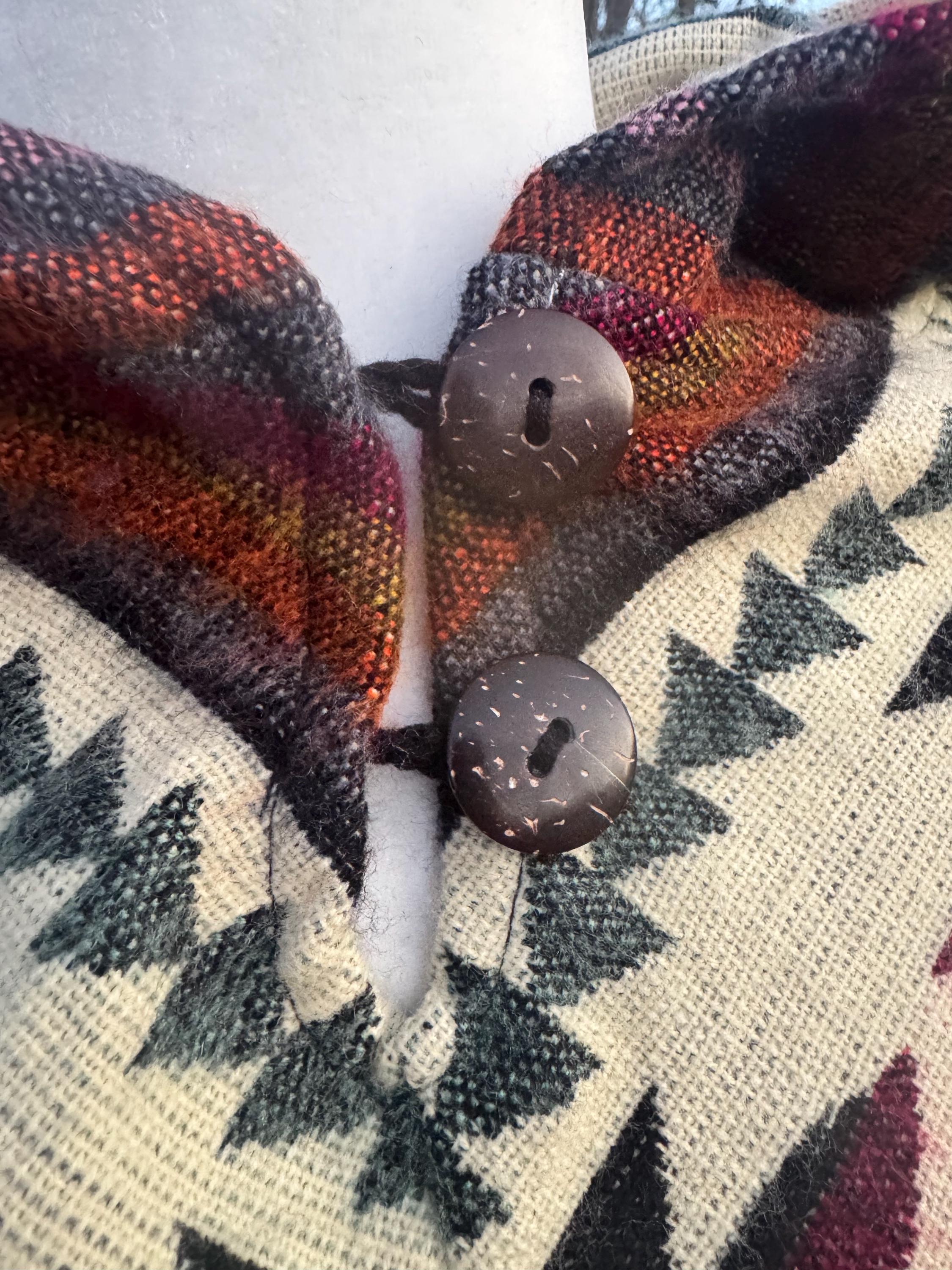 Unisex Alpaca Poncho.  V-Shaped Style. Exclusively created by Indigenous hands. Super soft & warm.  Machine Washable. FREE SHIPPING!