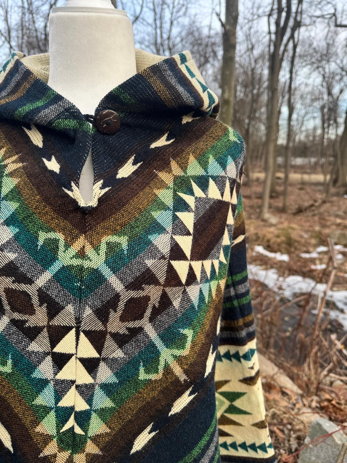 Unisex Alpaca Poncho.  V-Shaped Style. Exclusively created by Indigenous hands. Super soft & warm.  Machine Washable. FREE SHIPPING!