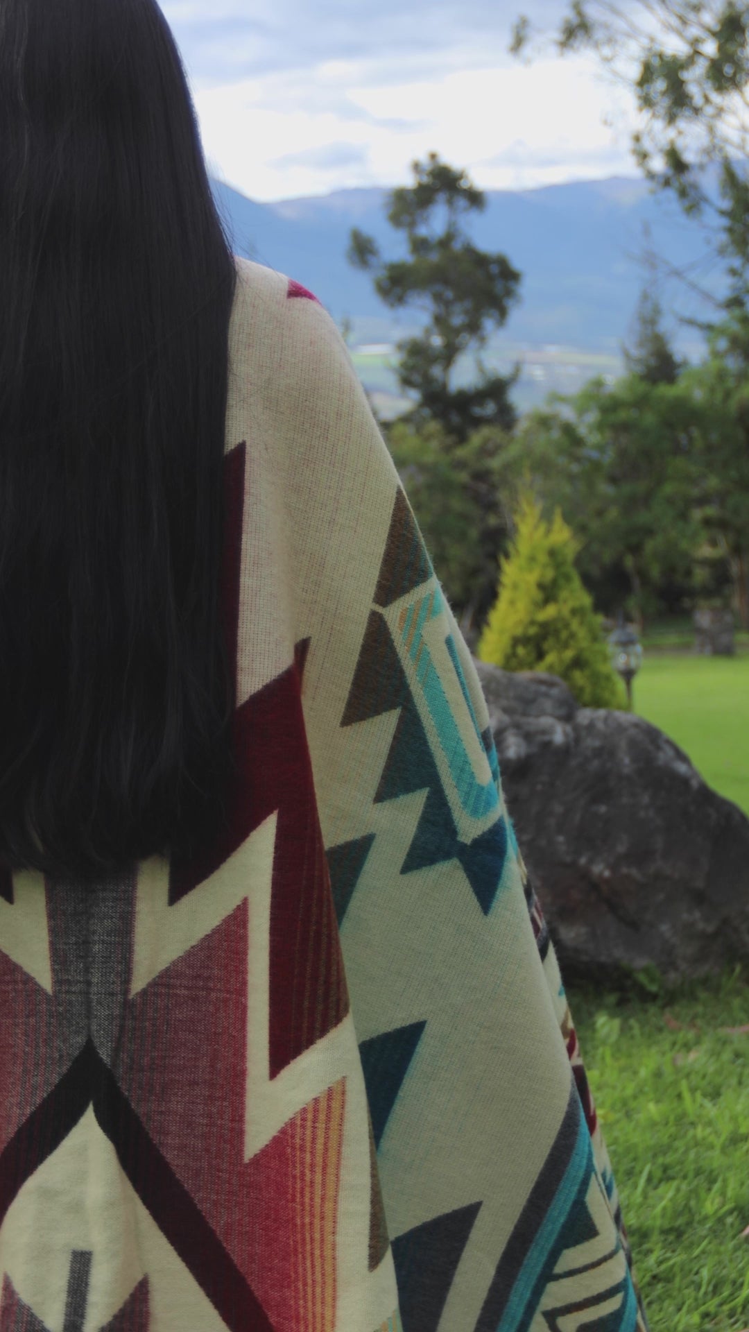 The Nile Alpaca Blanket